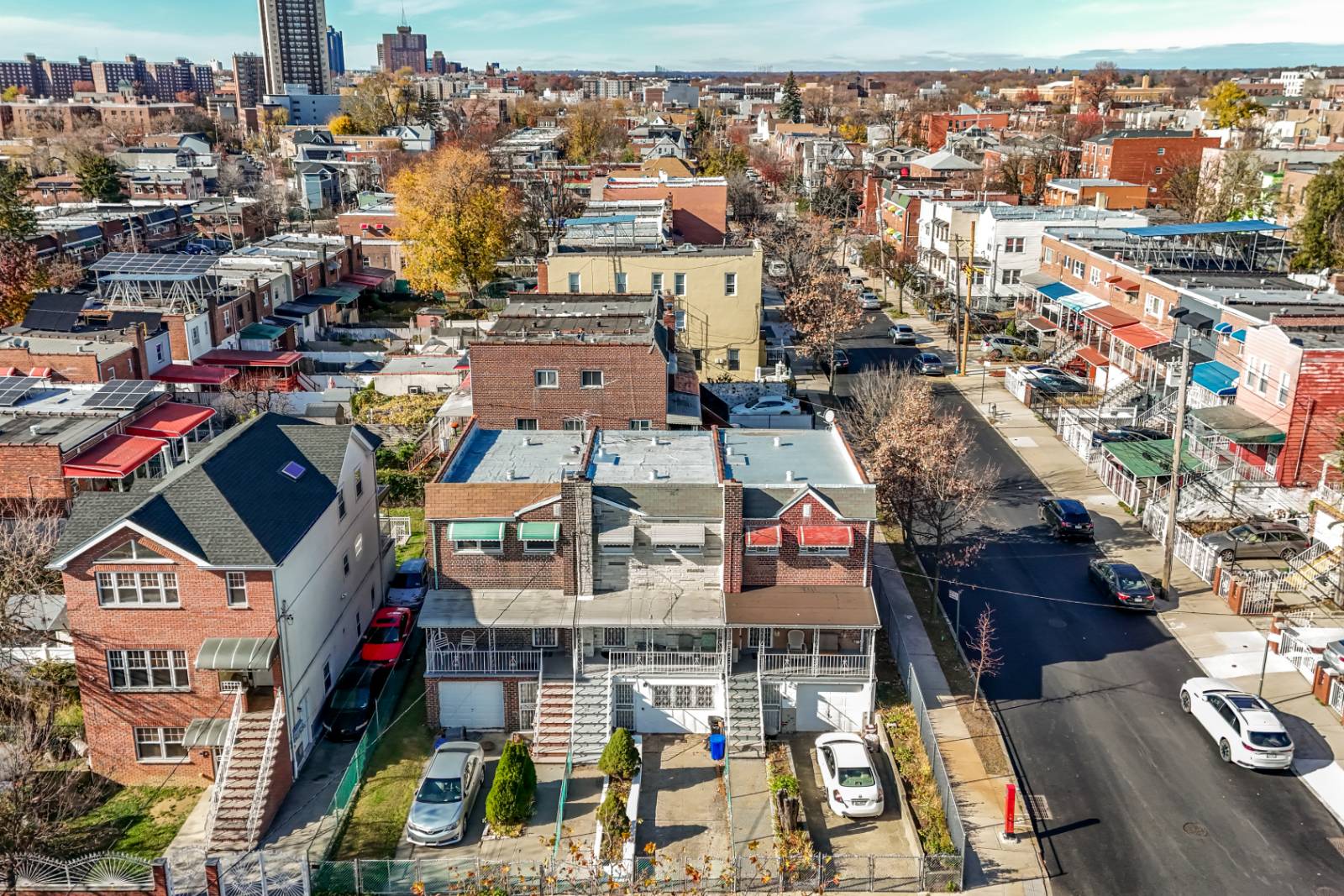 #44 photo, 3617 Laconia Ave, Bronx , NY 10469