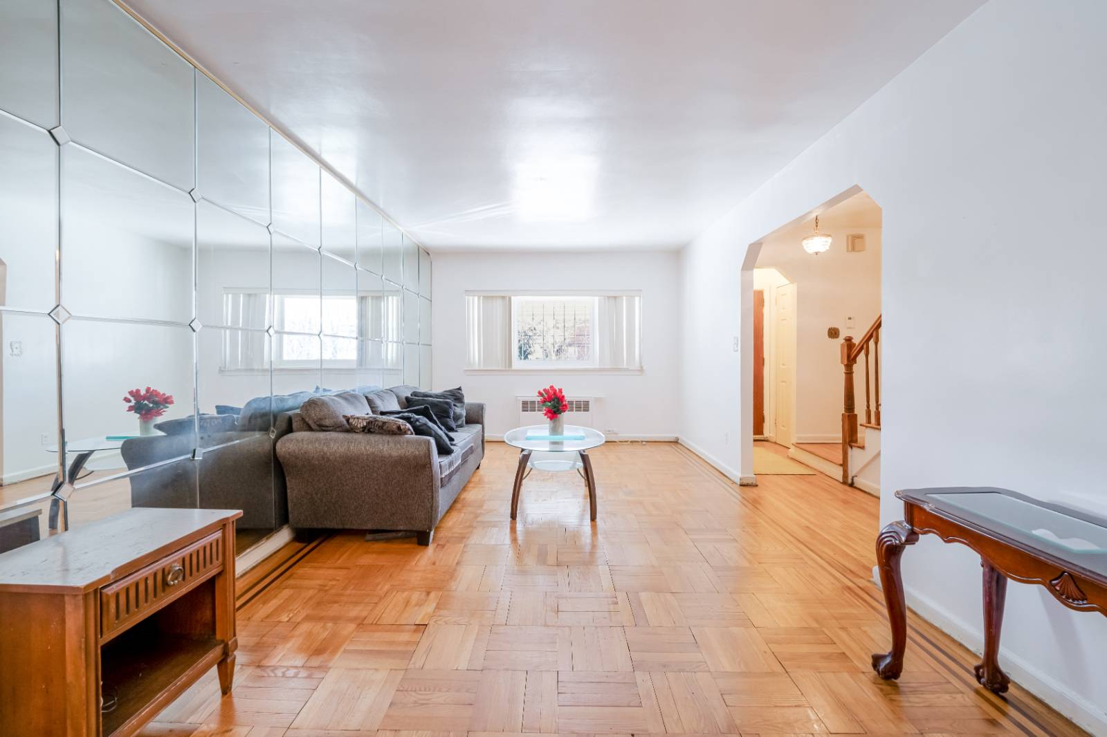 #6 photo, 3617 Laconia Ave, Bronx , NY 10469