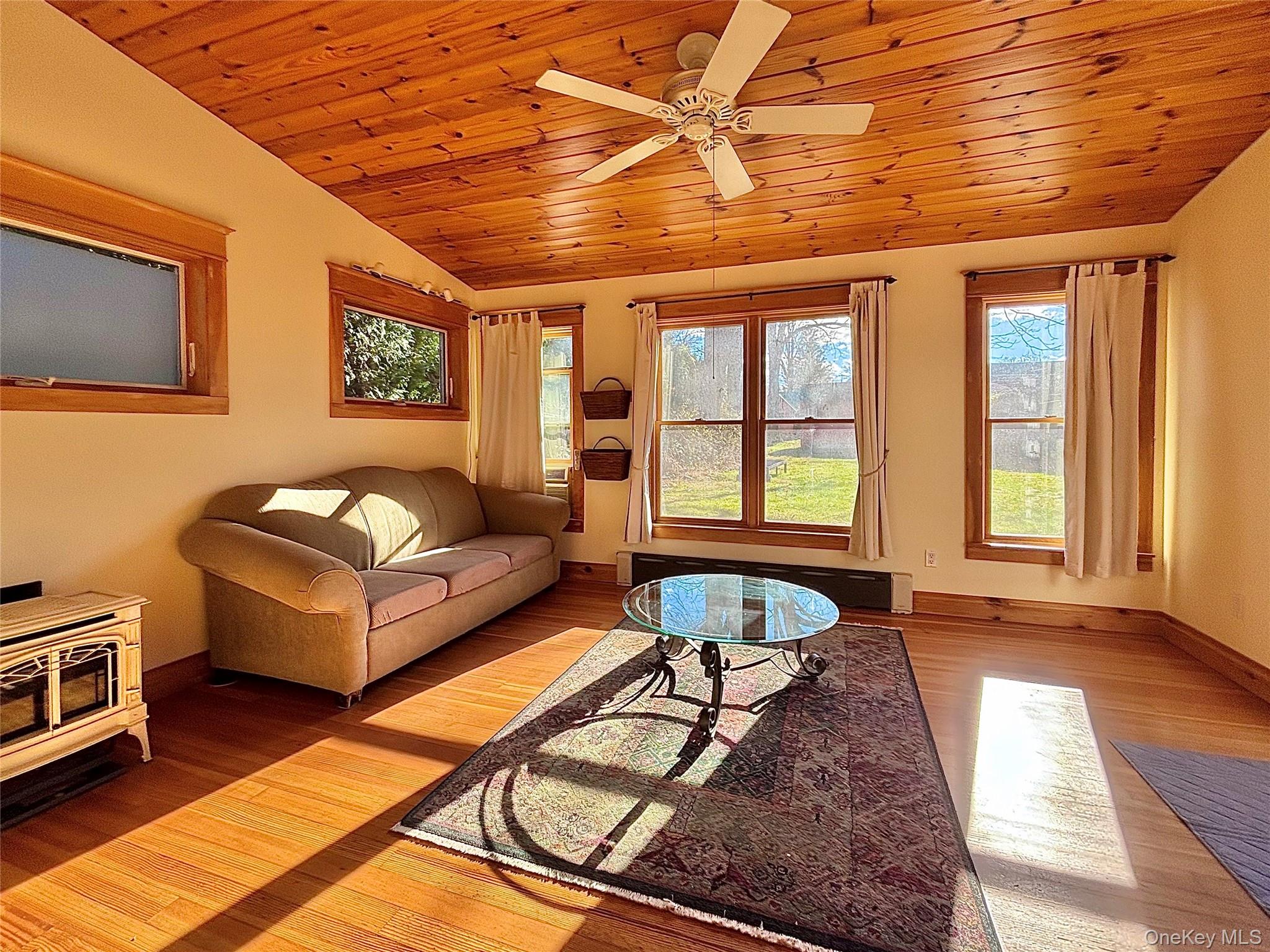 #16 photo, 60 Livingston Street, Rhinebeck , NY 12572