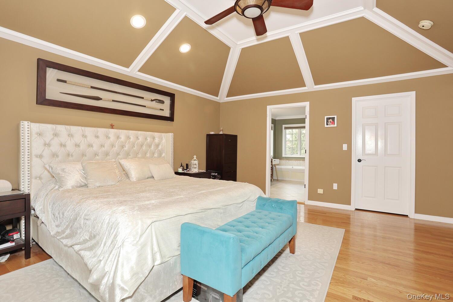 #19 photo, 97 E Park Avenue, Pearl River , NY 10965