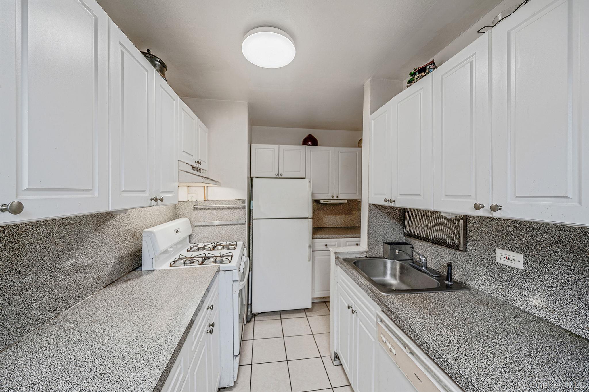 #10 photo, 61-25 97 Street, Rego Park , NY 11374