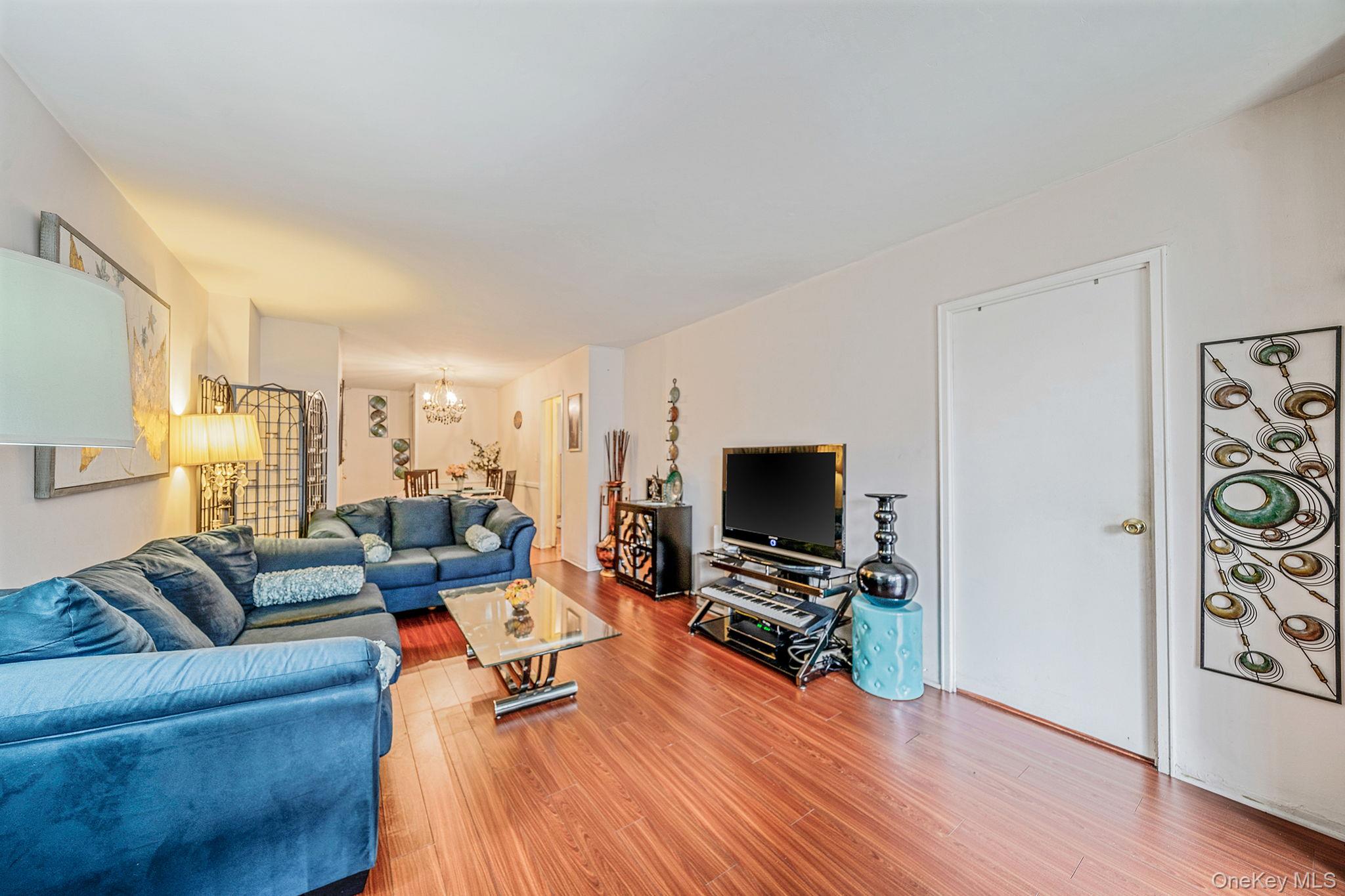 #4 photo, 61-25 97 Street, Rego Park , NY 11374