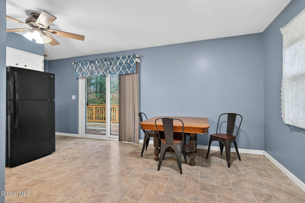 #10 photo, 257 Lake Shore Drive, East Greenbush , NY 12144