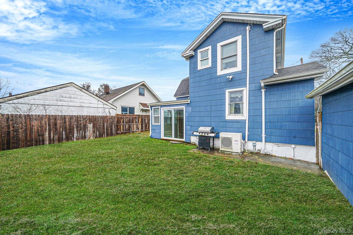 #22 photo, 15 Cedar Grove Court, Patchogue , NY 11772