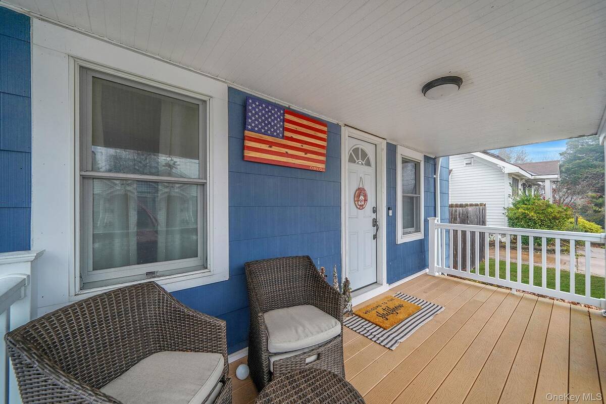 #4 photo, 15 Cedar Grove Court, Patchogue , NY 11772