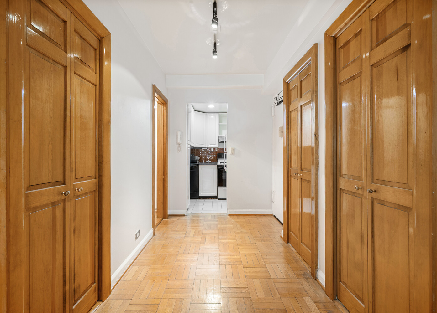 #10 photo, New York City, Midtown East , NY 10022