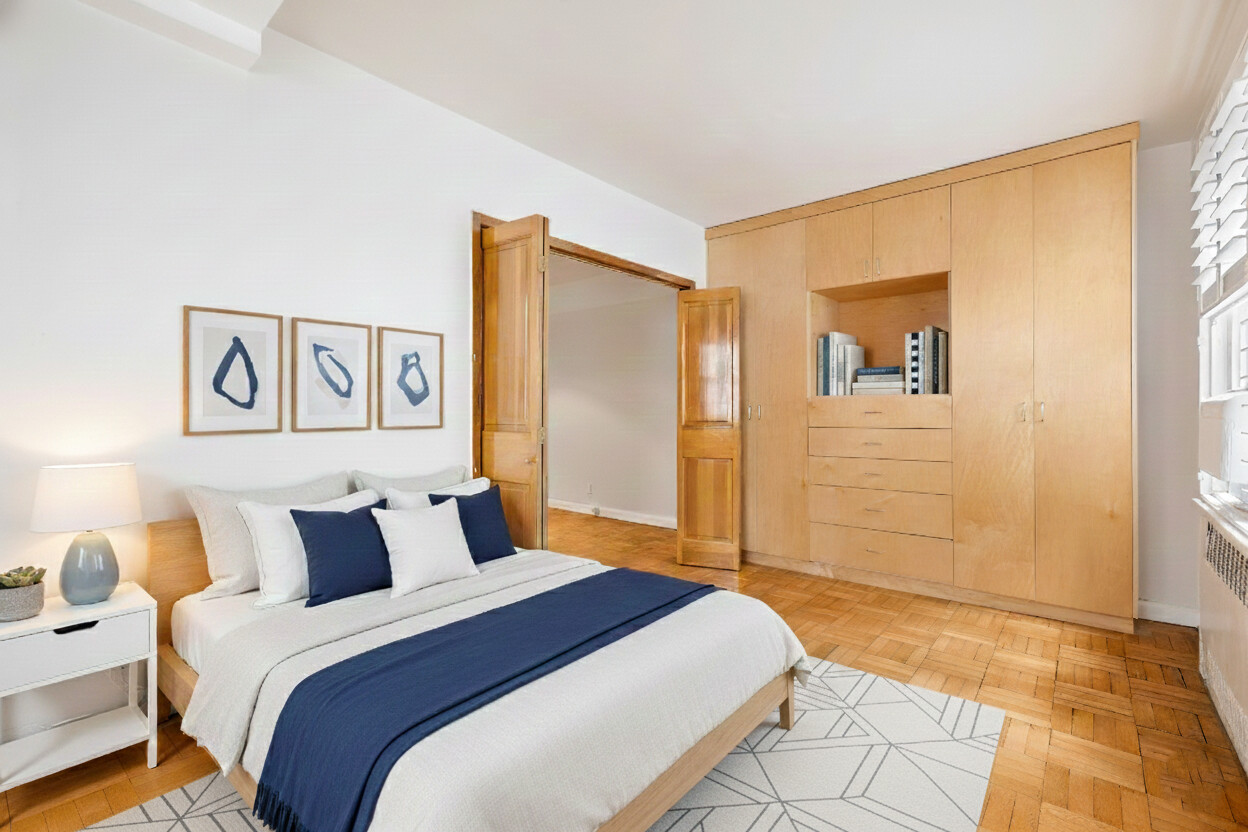 #4 photo, New York City, Midtown East , NY 10022