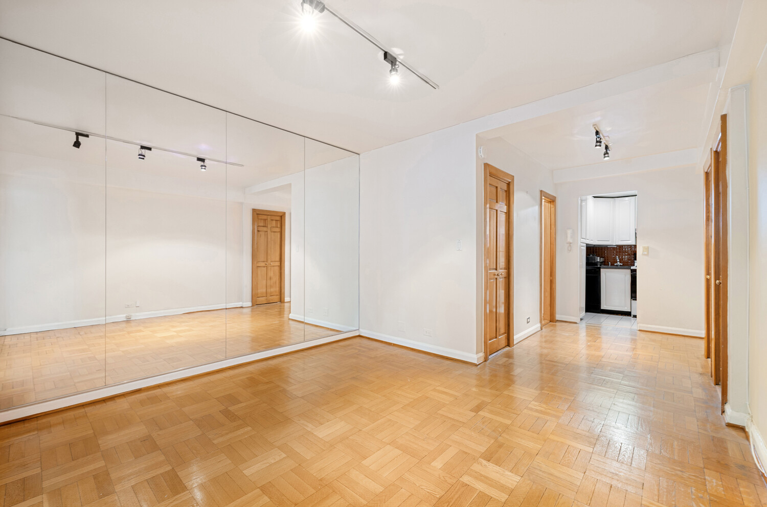 #6 photo, New York City, Midtown East , NY 10022