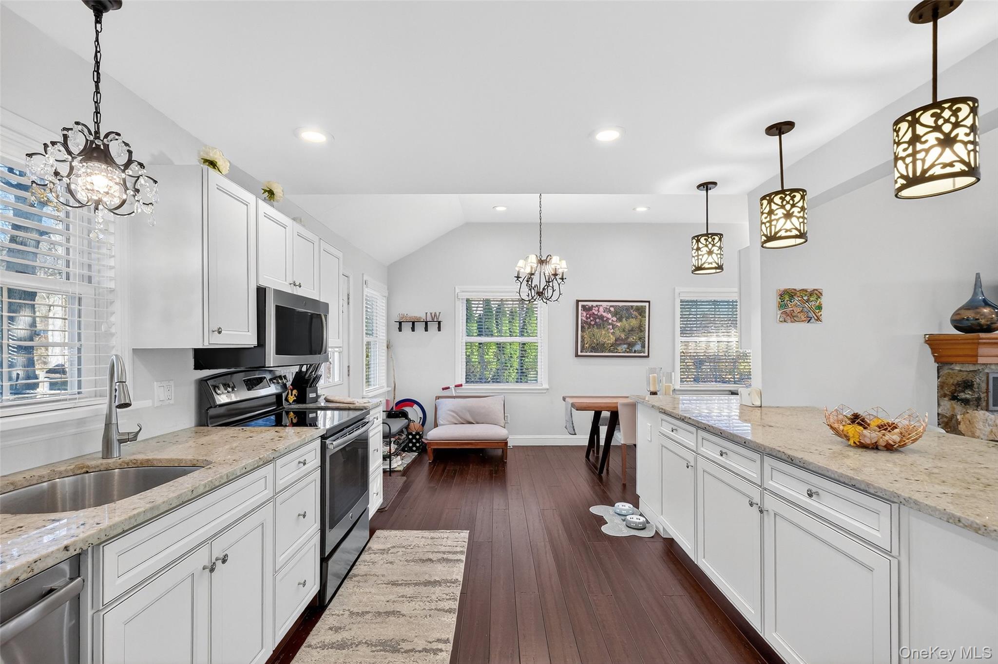 #12 photo, 550 Beach Road, 纽约州 Mahopac , NY 10541