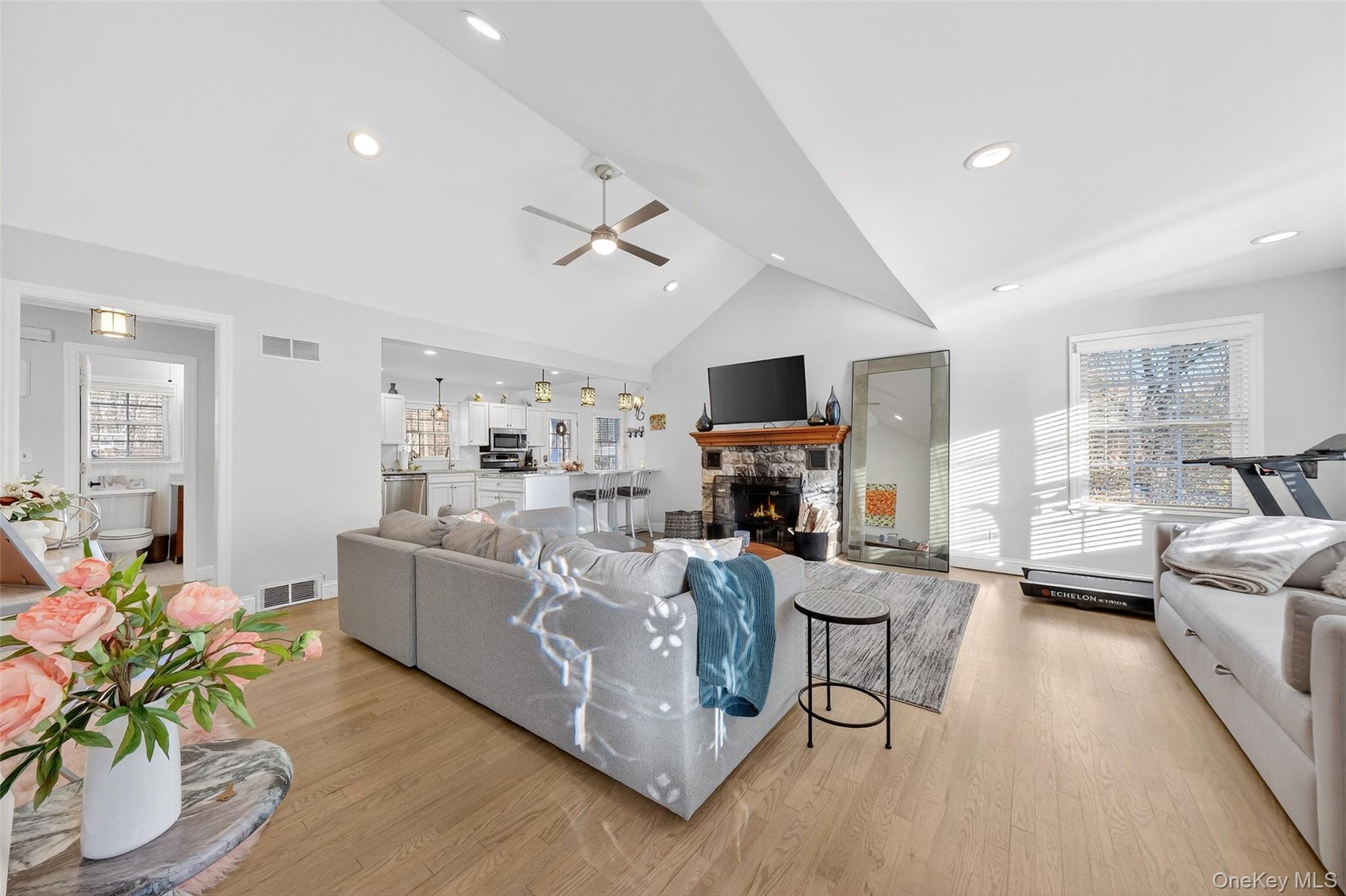 #6 photo, 550 Beach Road, 纽约州 Mahopac , NY 10541