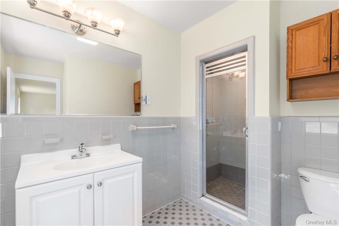 #17 photo, 228 Union Avenue, Harrison , NY 10528