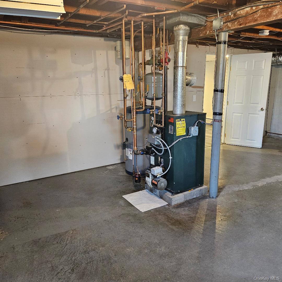 #20 photo, 28 Cardinal Drive, Poughkeepsie , NY 12601