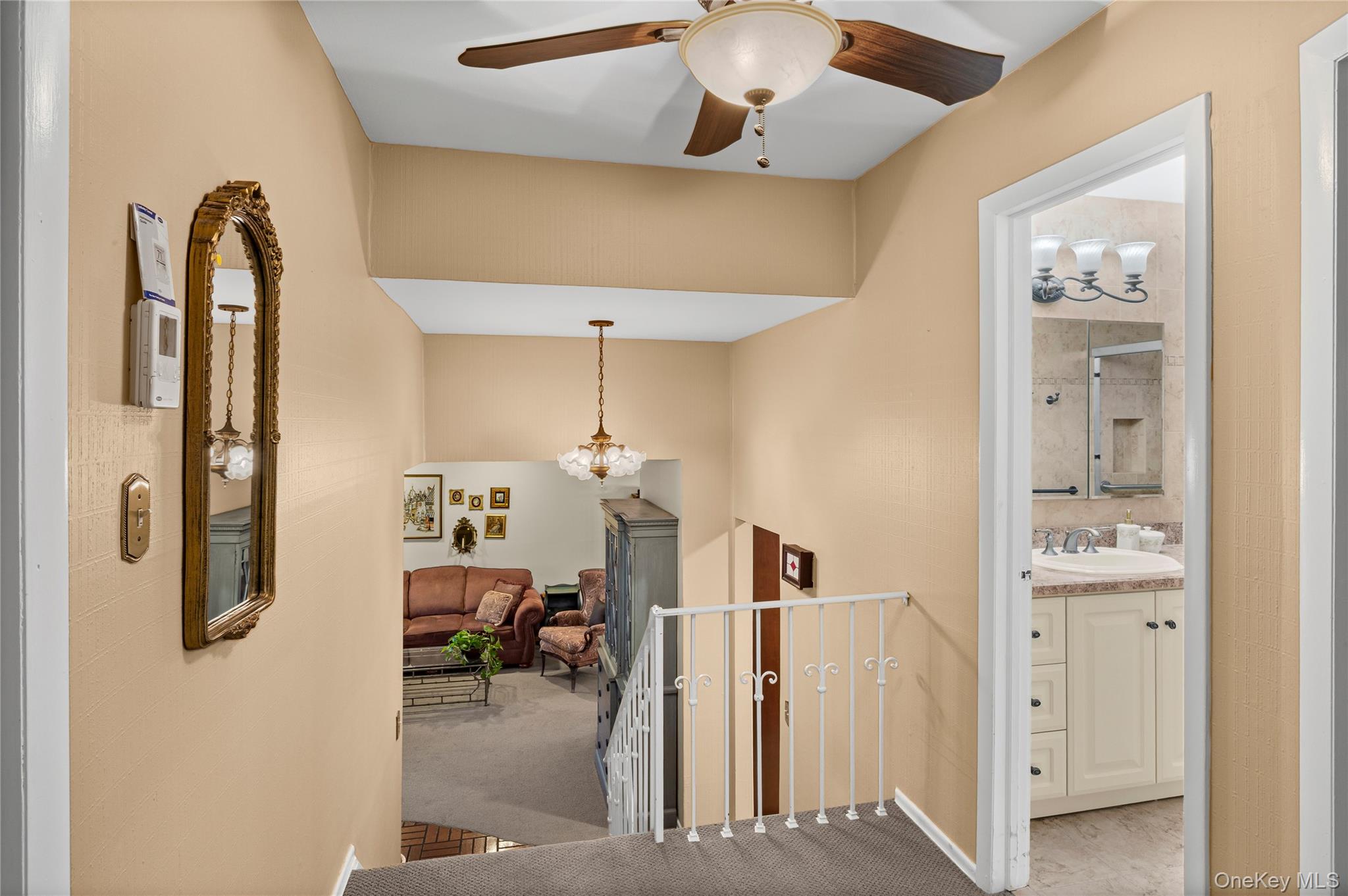 #18 photo, 2476 Florin Court, מחוז נסאו Bellmore , NY 11710