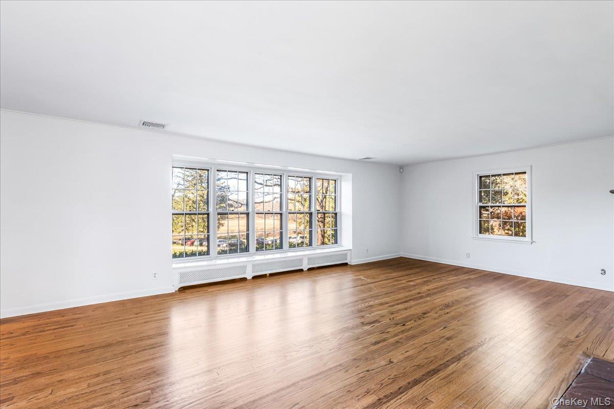 #6 photo, 110 Hegemans Lane, 롱 아일랜드 Old Brookville , NY 11545