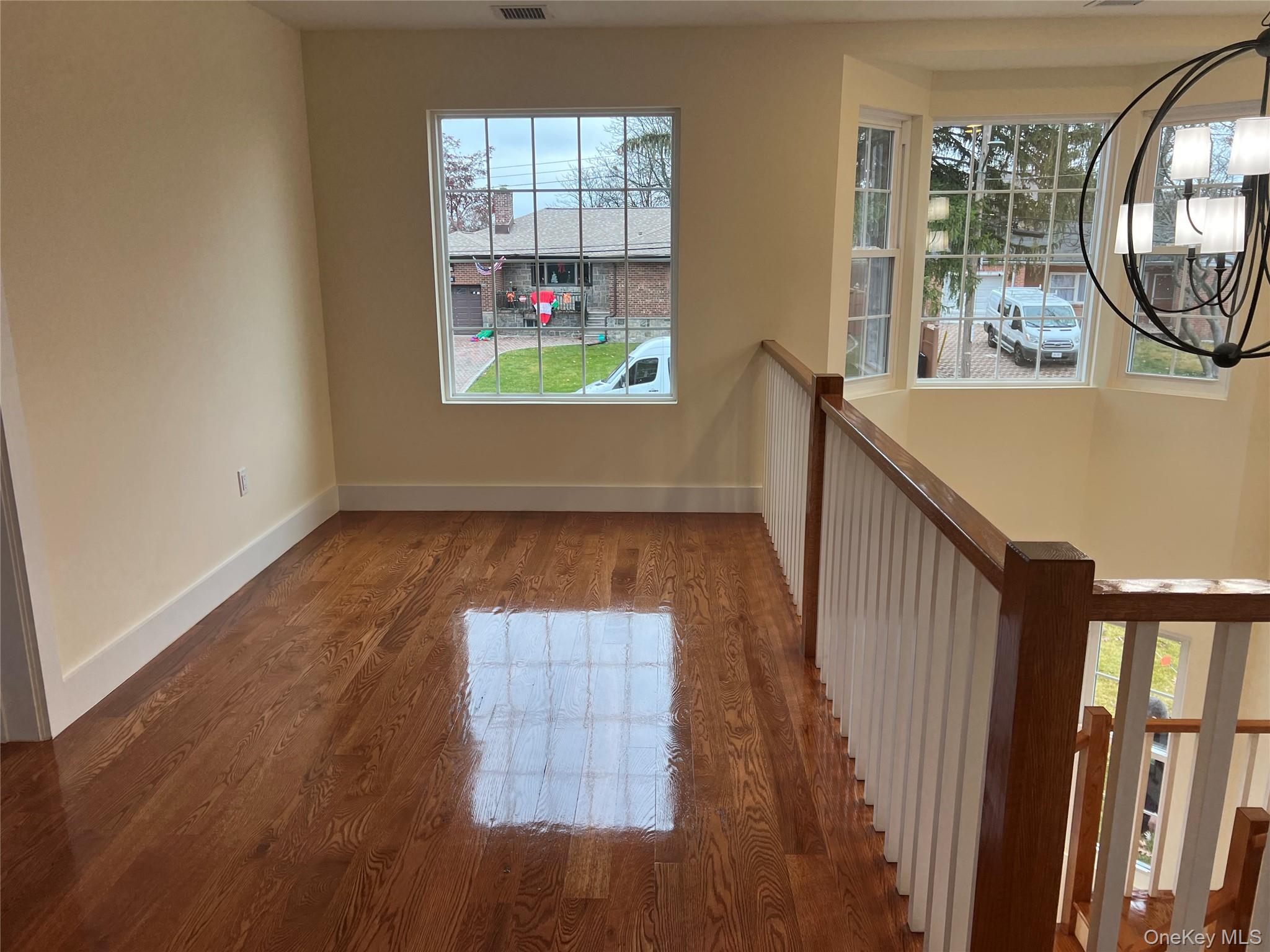 #10 photo, 15 Sunlight Hill, Yonkers , NY 10704