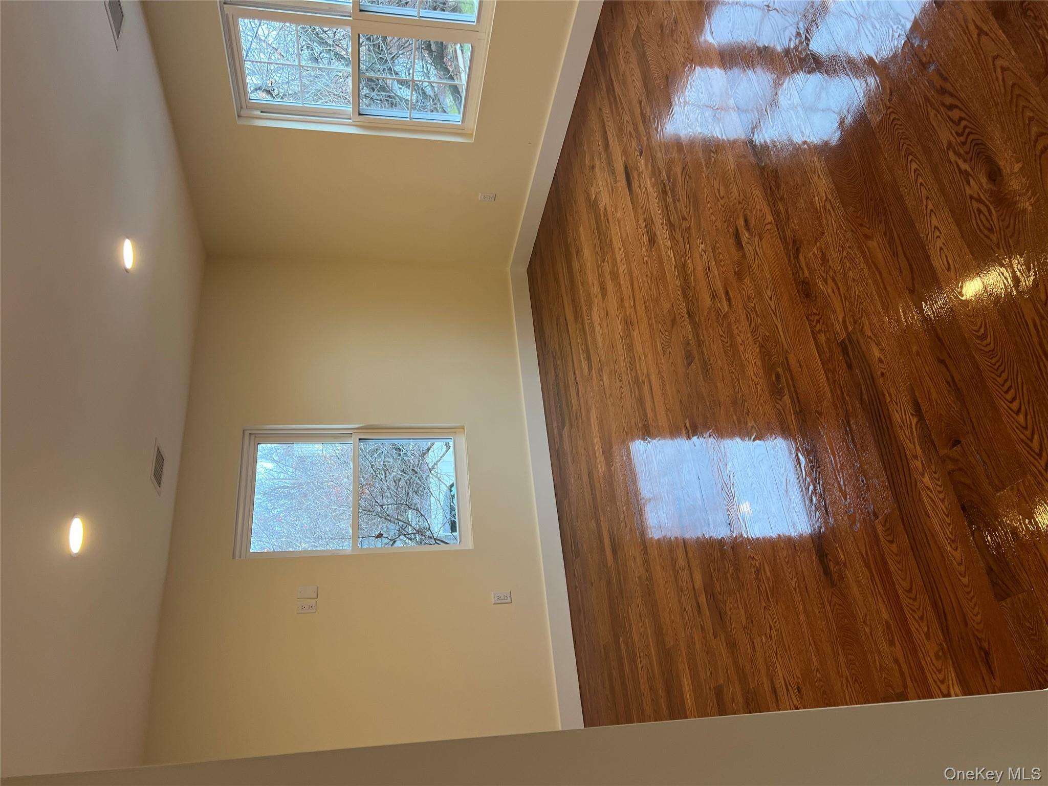 #13 photo, 15 Sunlight Hill, Yonkers , NY 10704