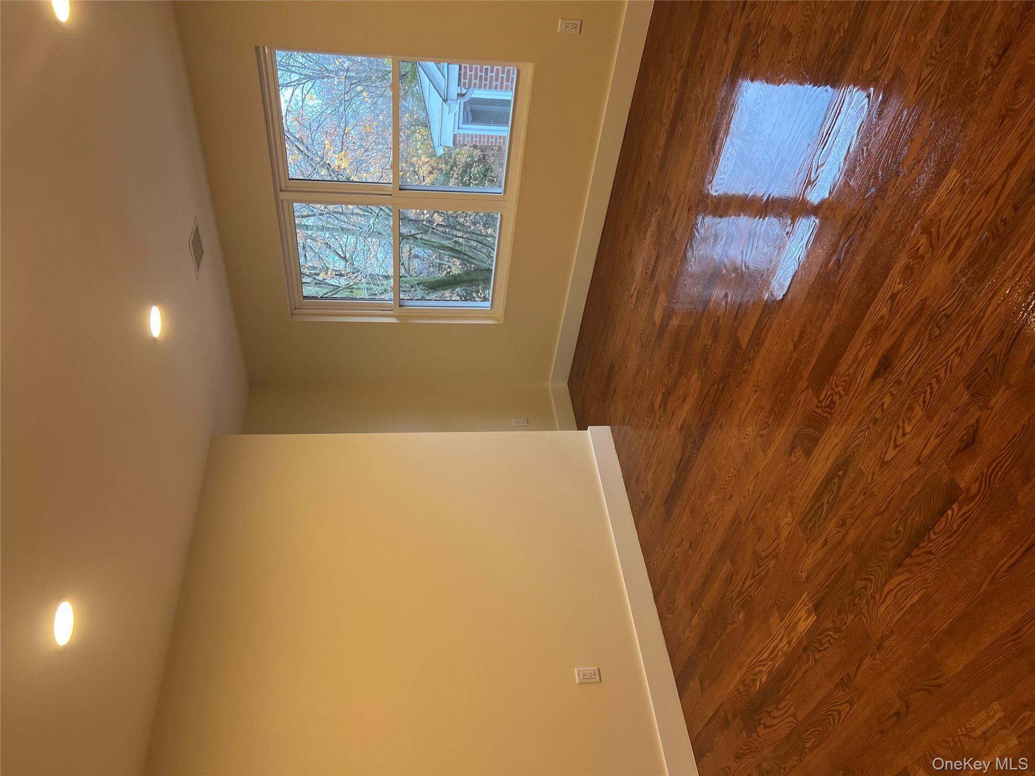 #15 photo, 15 Sunlight Hill, Yonkers , NY 10704