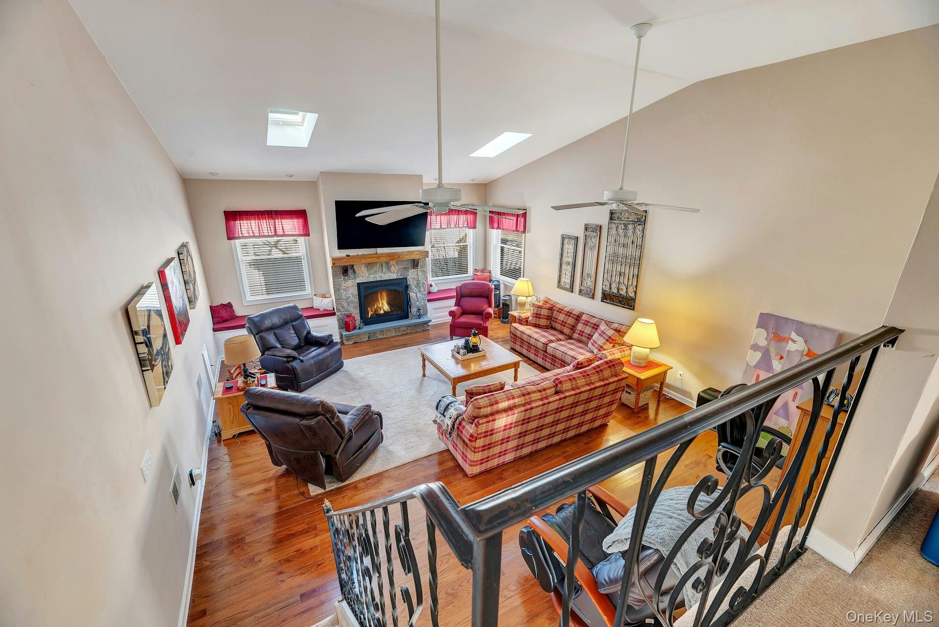 #11 photo, 167 Grove Street, Port Jefferson Station , NY 11776