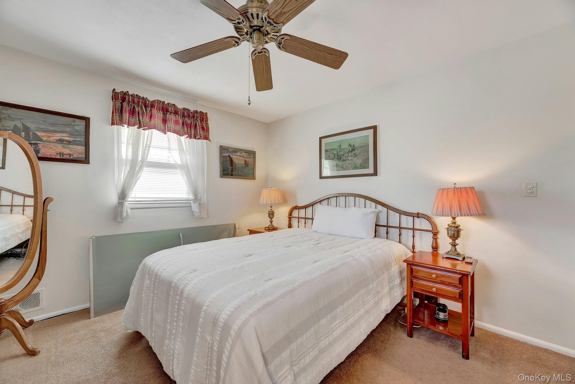 #17 photo, 167 Grove Street, Port Jefferson Station , NY 11776