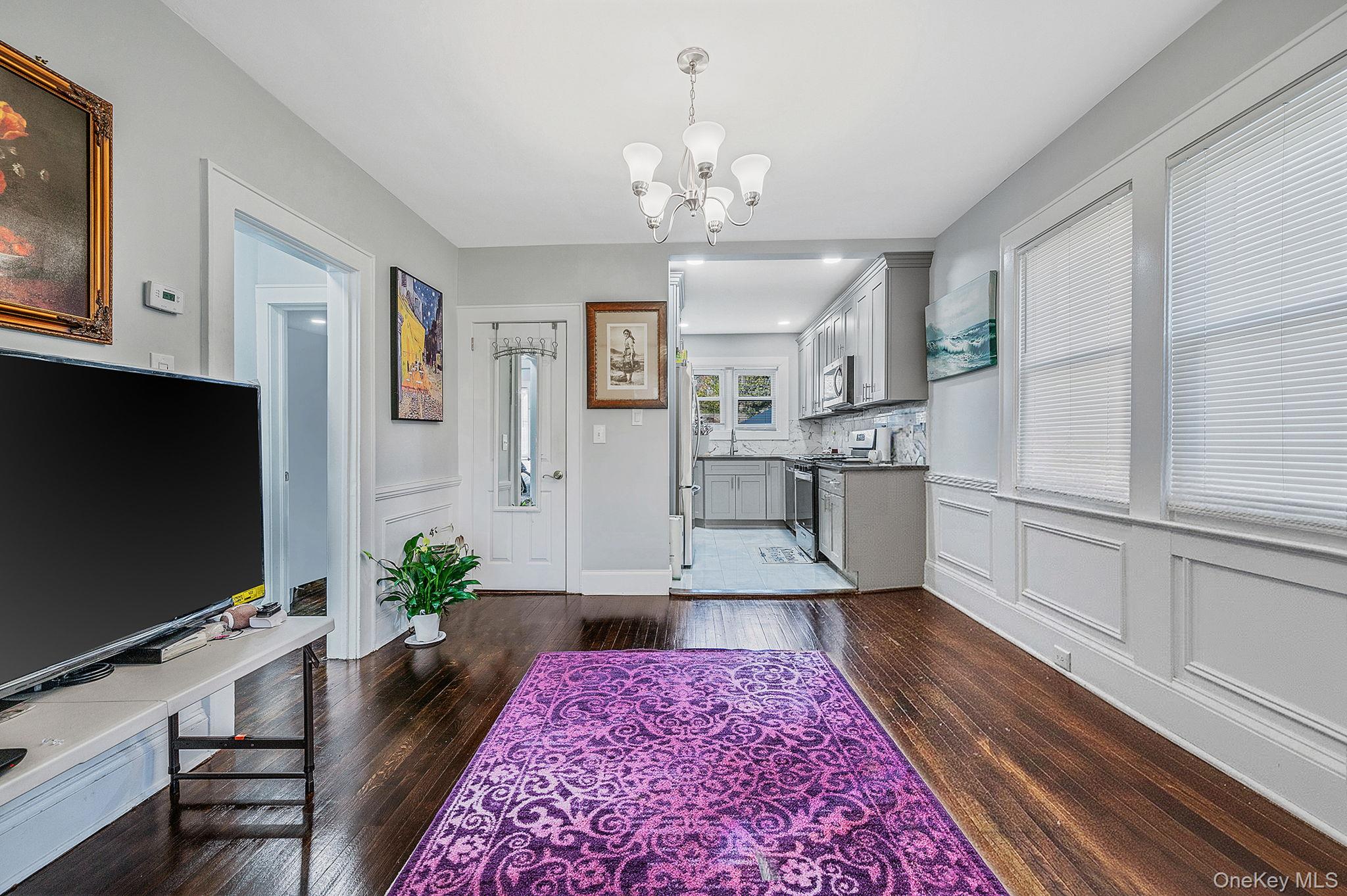 #10 photo, 37 Orchard Street, 롱 아일랜드 Merrick , NY 11566