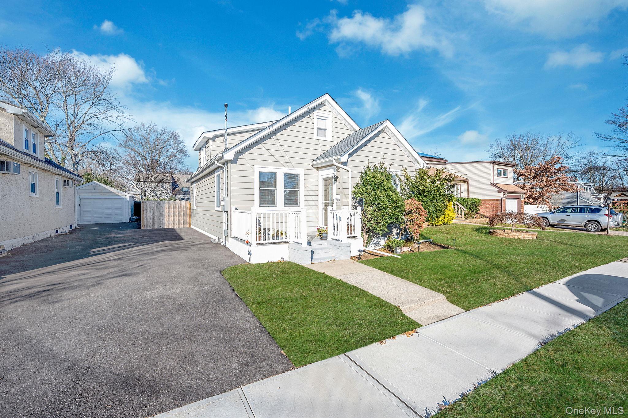 #3 photo, 37 Orchard Street, 롱 아일랜드 Merrick , NY 11566