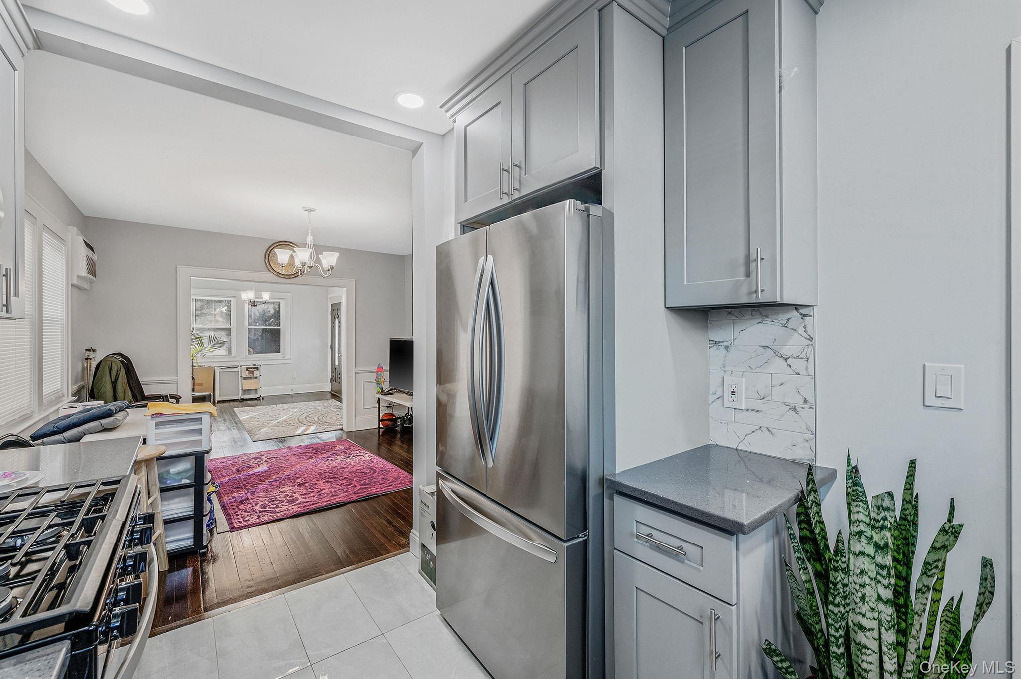 #7 photo, 37 Orchard Street, 롱 아일랜드 Merrick , NY 11566