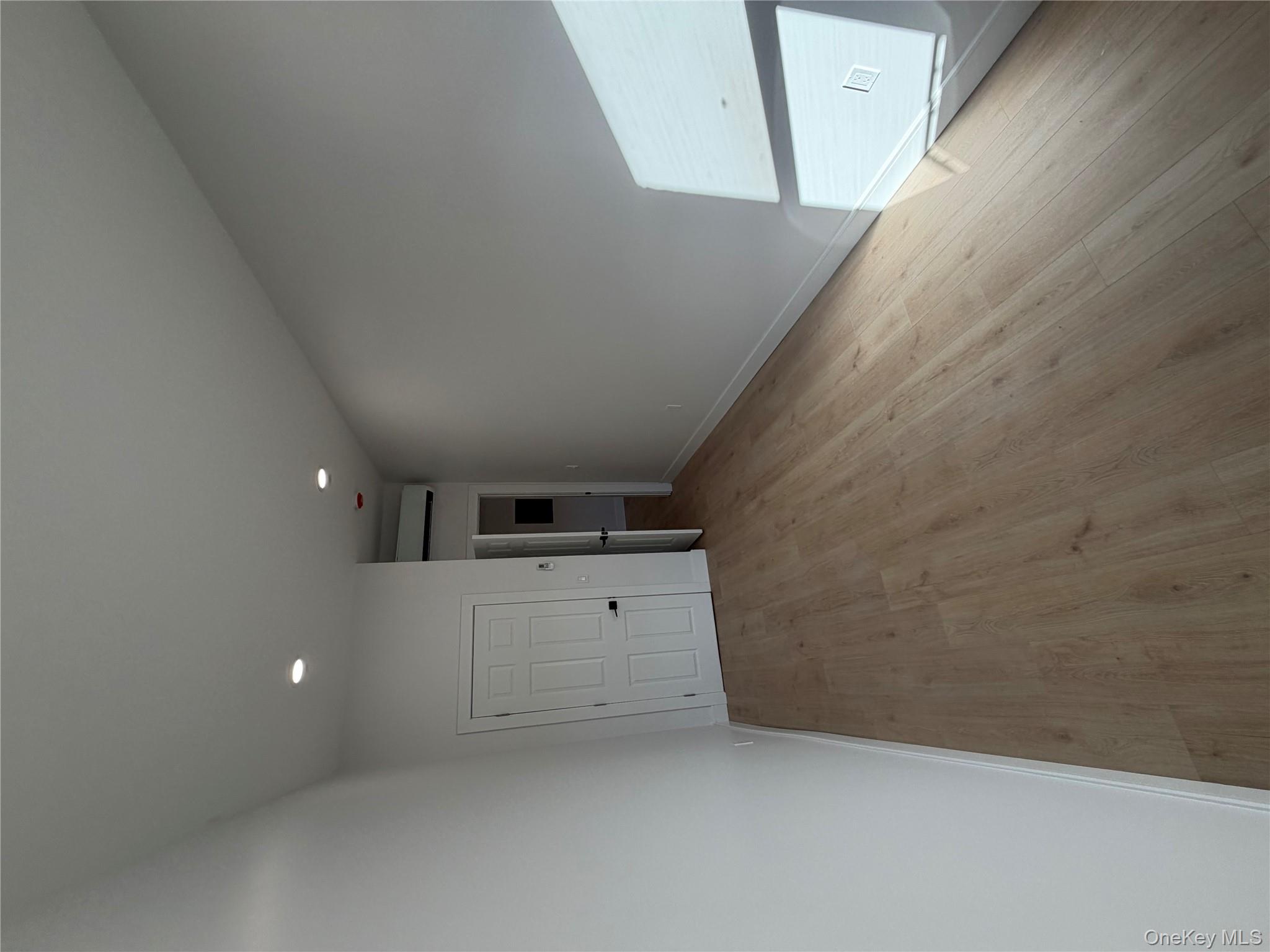 #6 photo, 554 Main, Beacon , NY 12508