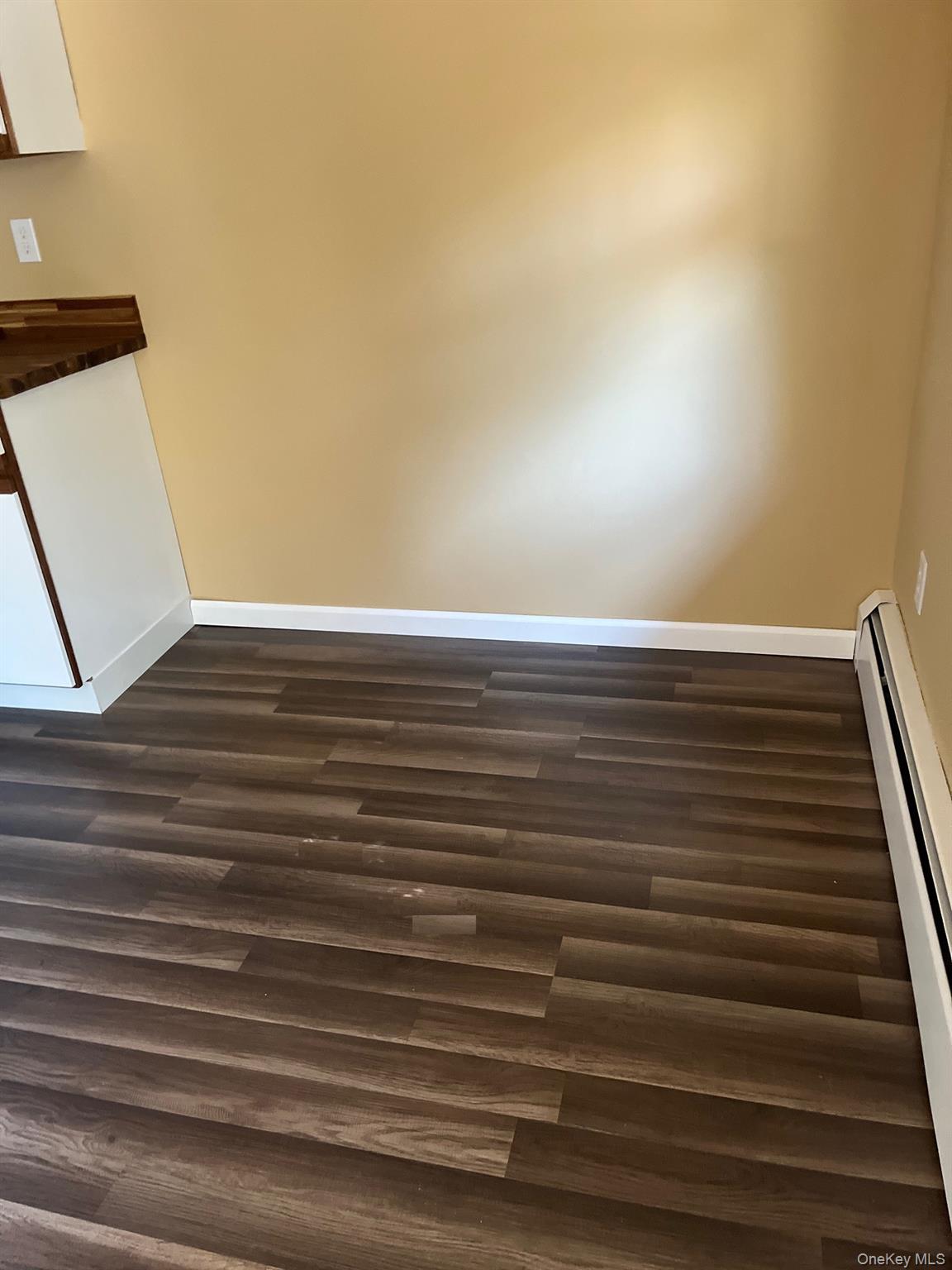 #2 photo, 1403 Barclay Manor, Newburgh , NY 12550