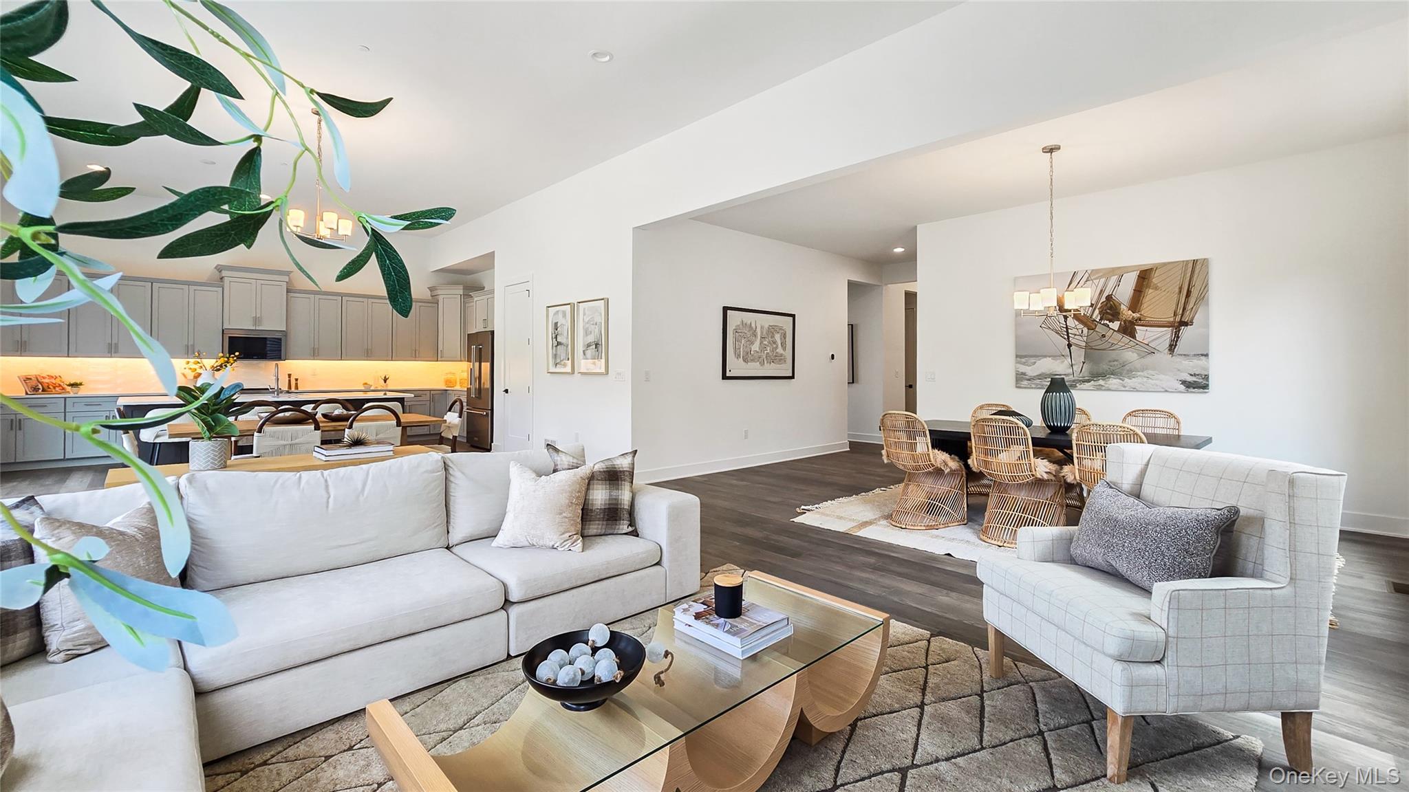 #4 photo, 2077 Summit Loop, Carmel , NY 10512