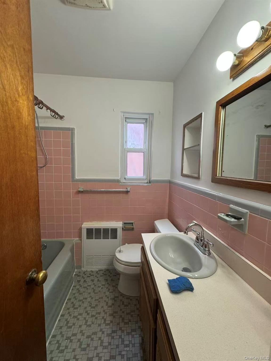 #5 photo, 52-02 62nd Street, Maspeth , NY 11378