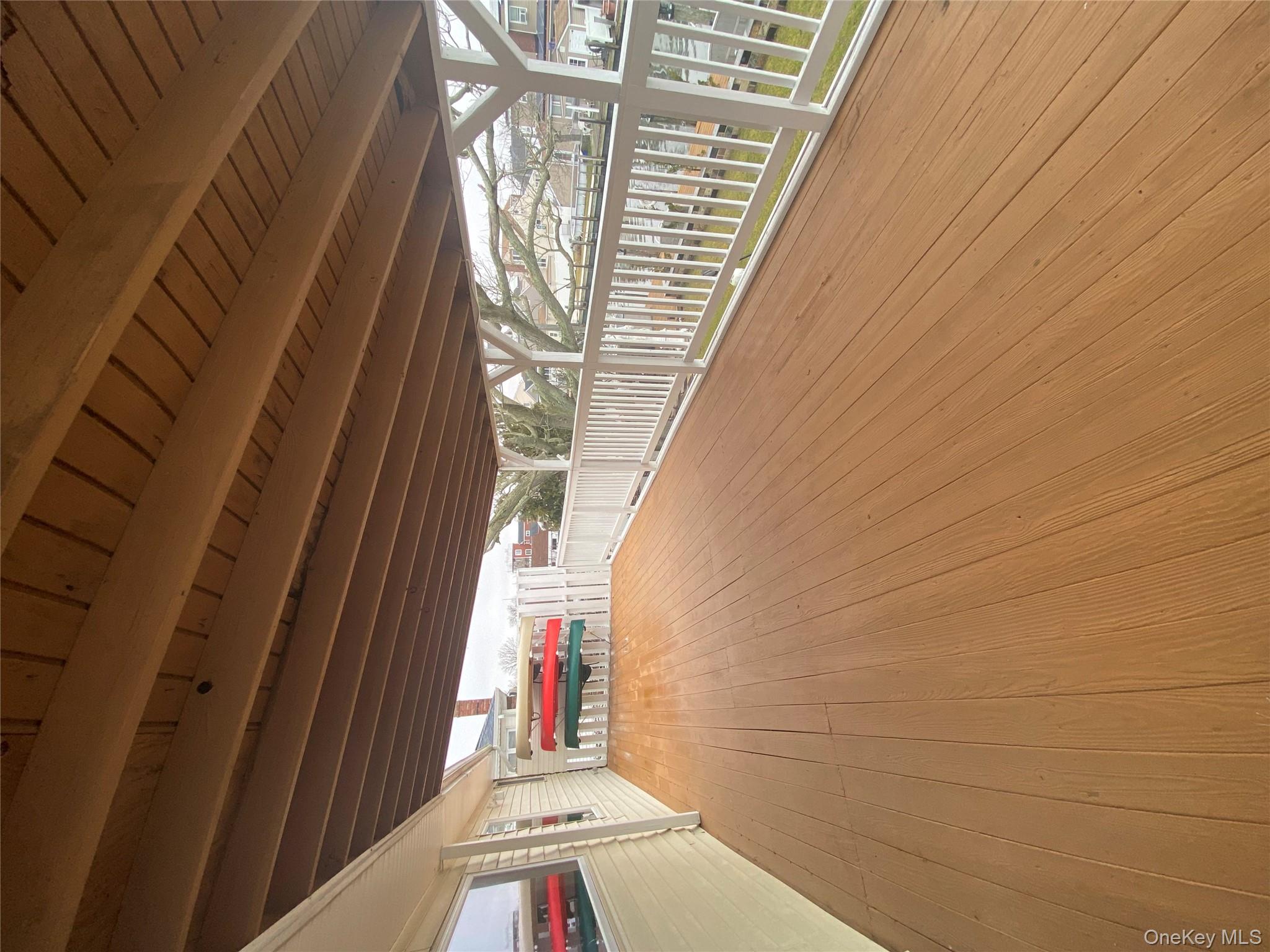 #17 photo, 415 West Drive, 롱 아일랜드 Copiague , NY 11726