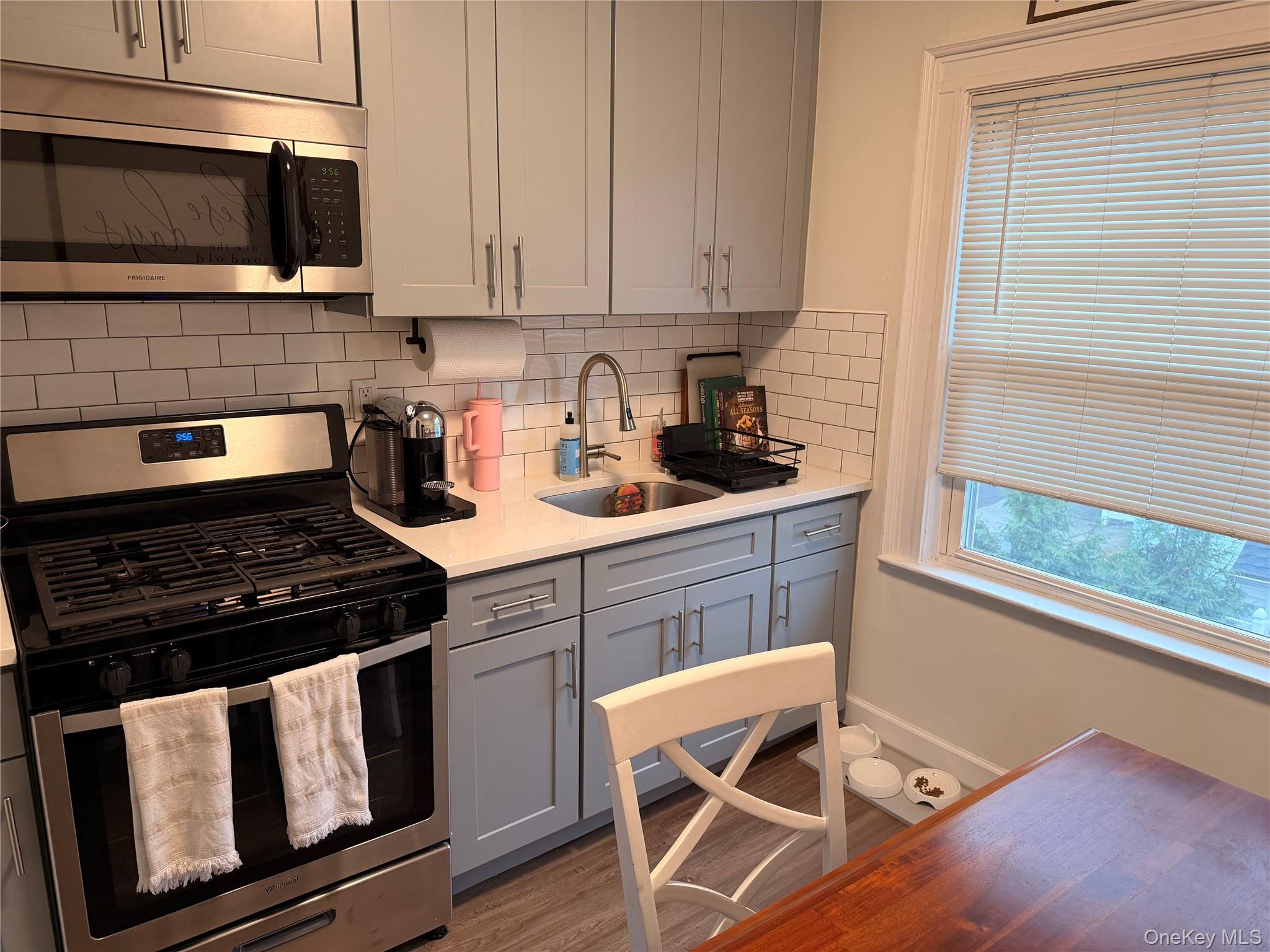 #5 photo, 65 W Windsor Parkway, 롱 아일랜드 Oceanside , NY 11572