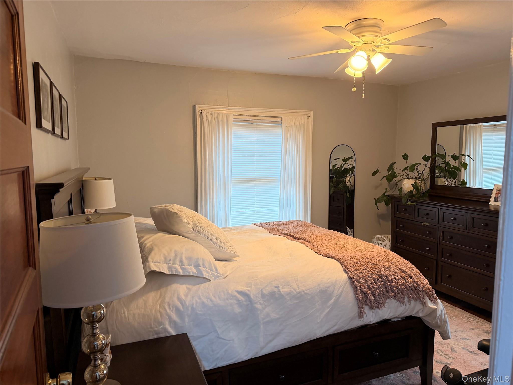 #8 photo, 65 W Windsor Parkway, 롱 아일랜드 Oceanside , NY 11572