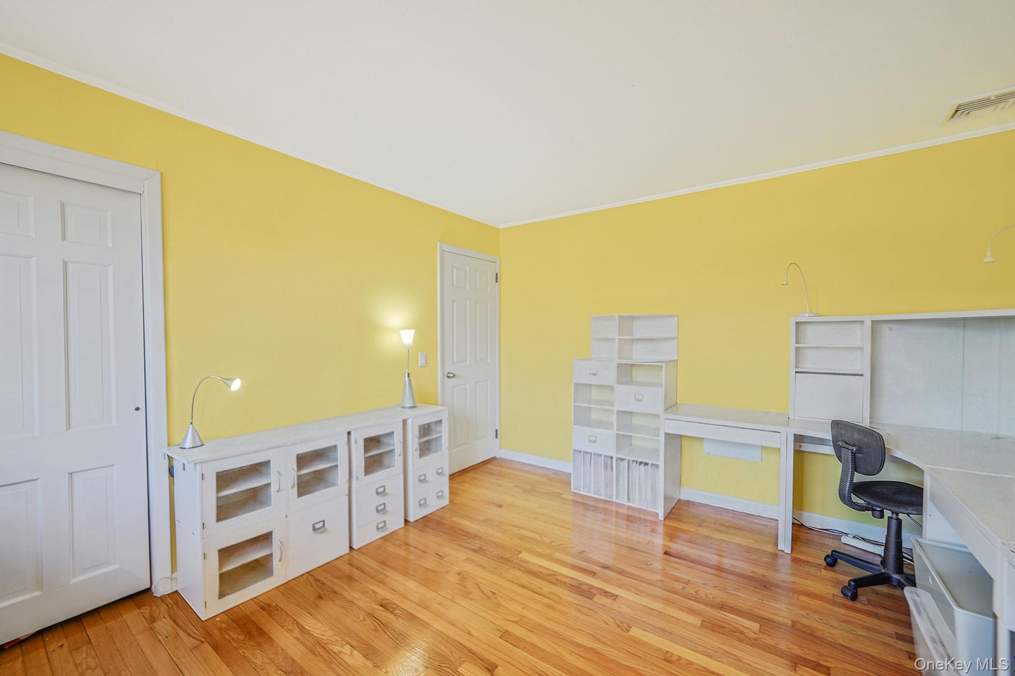 #17 photo, 12 Harbor Beach Road, 롱 아일랜드 Miller Place , NY 11764