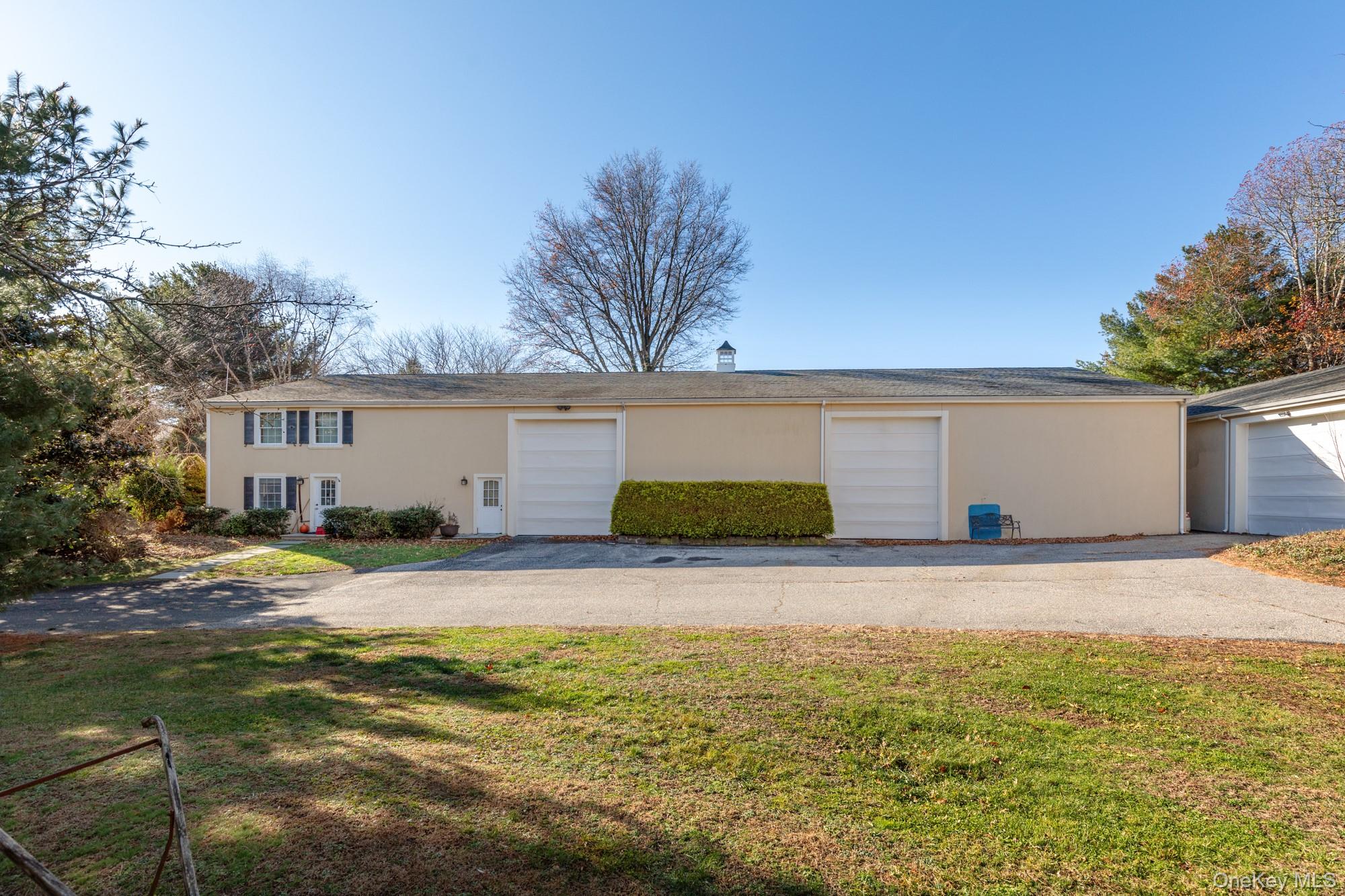 #9 photo, 1800 Sound Avenue, Mattituck , NY 11952