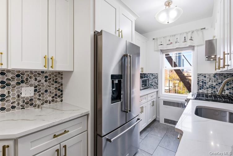 #5 photo, 76-36 113 Street, Forest Hills , NY 11375