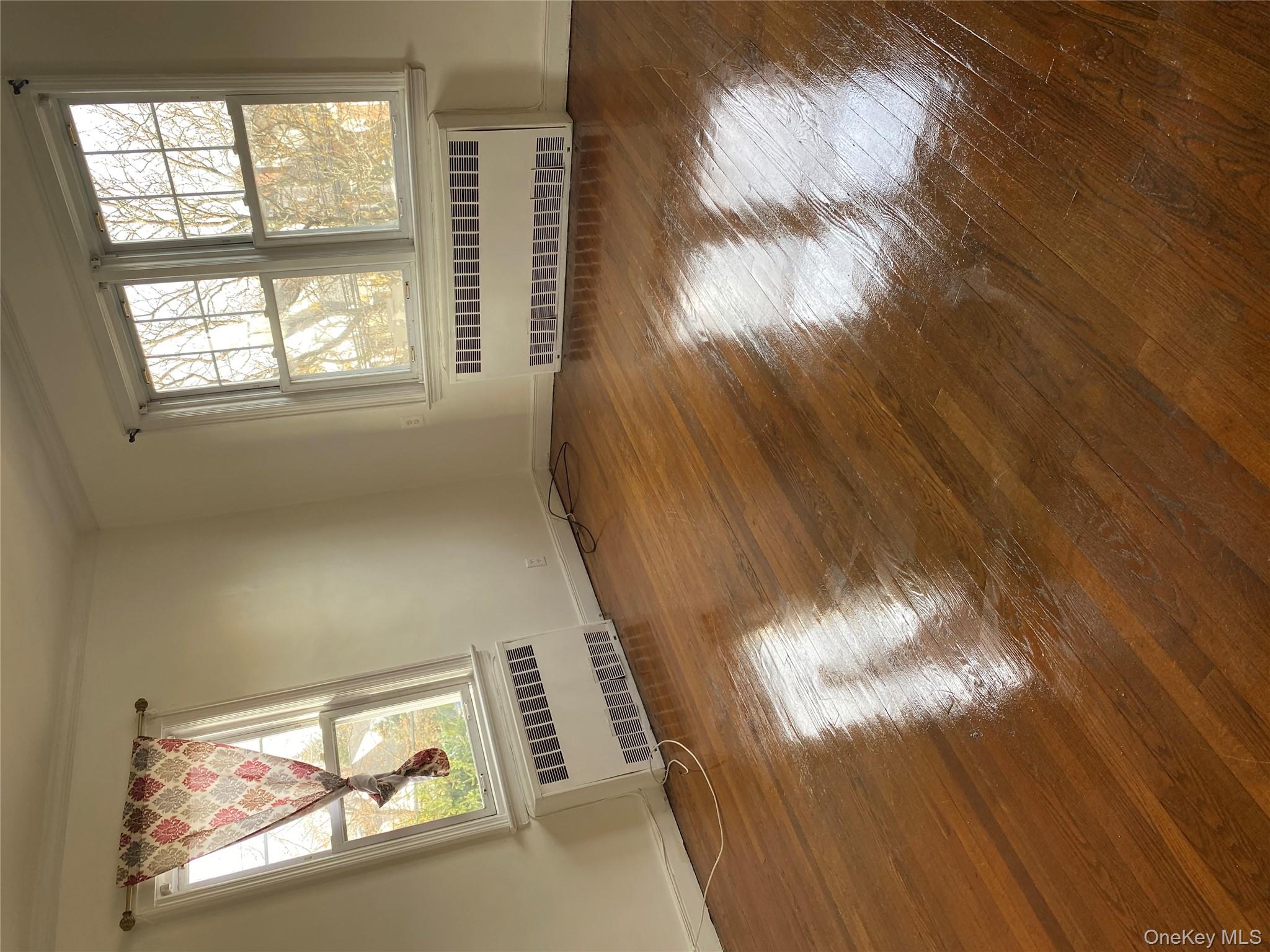 #2 photo, 192 Beech Street, Valley Stream , NY 11580