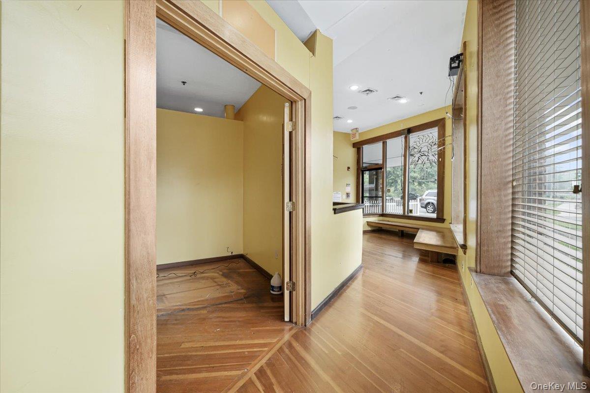 #14 photo, 482 Kings Highway, Valley Cottage , NY 10989