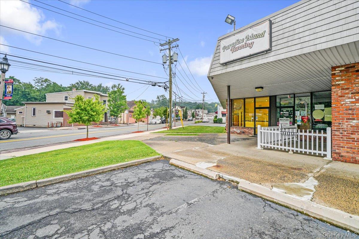 #4 photo, 482 Kings Highway, Valley Cottage , NY 10989