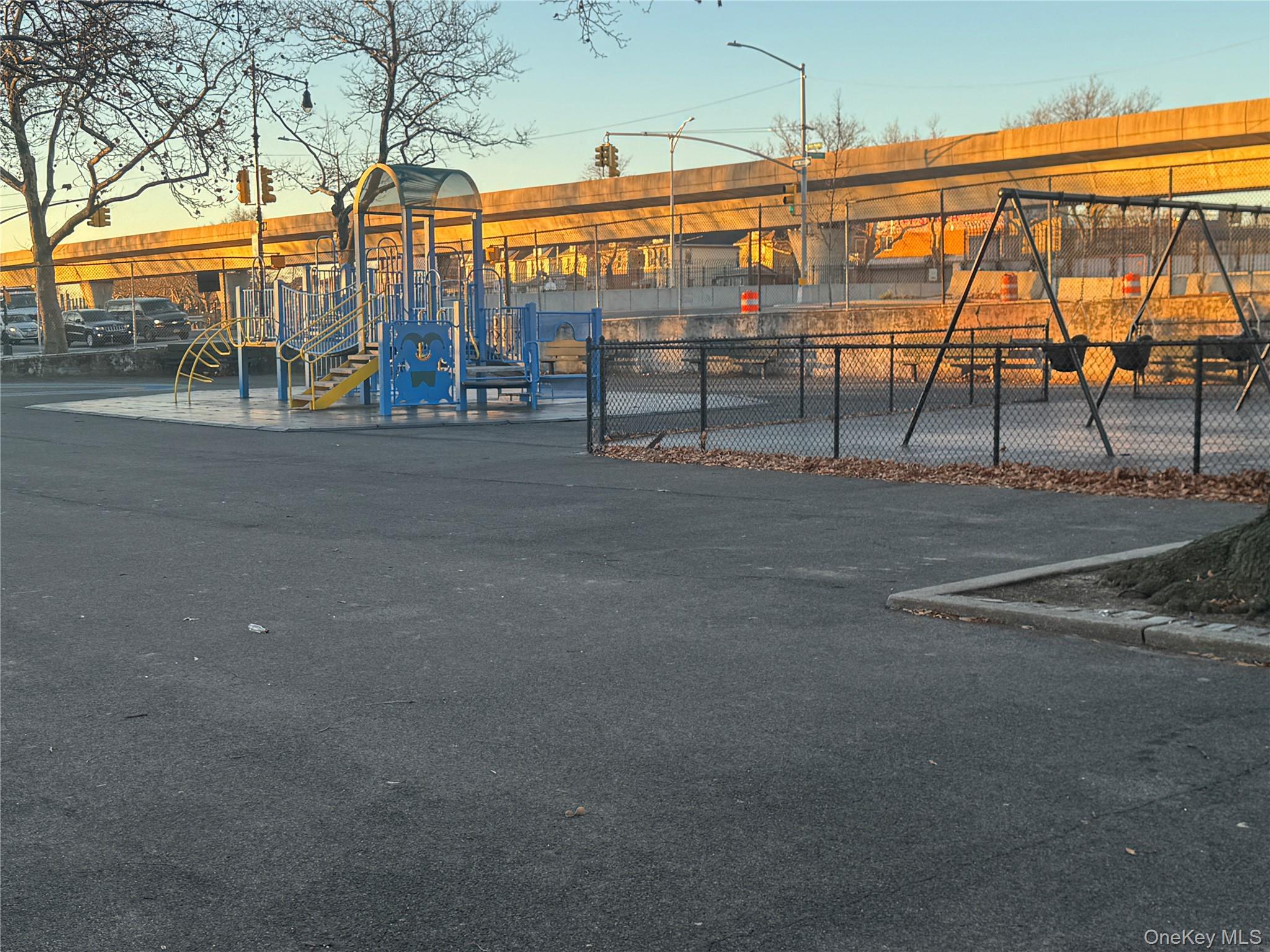 #7 photo, 142-06 116th Avenue, Jamaica , NY 11436