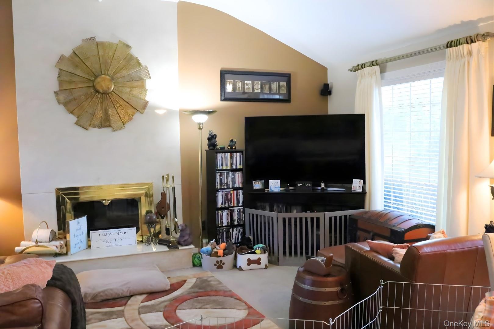 #8 photo, 35 Hastings Drive, 東長島 Ridge , NY 11961