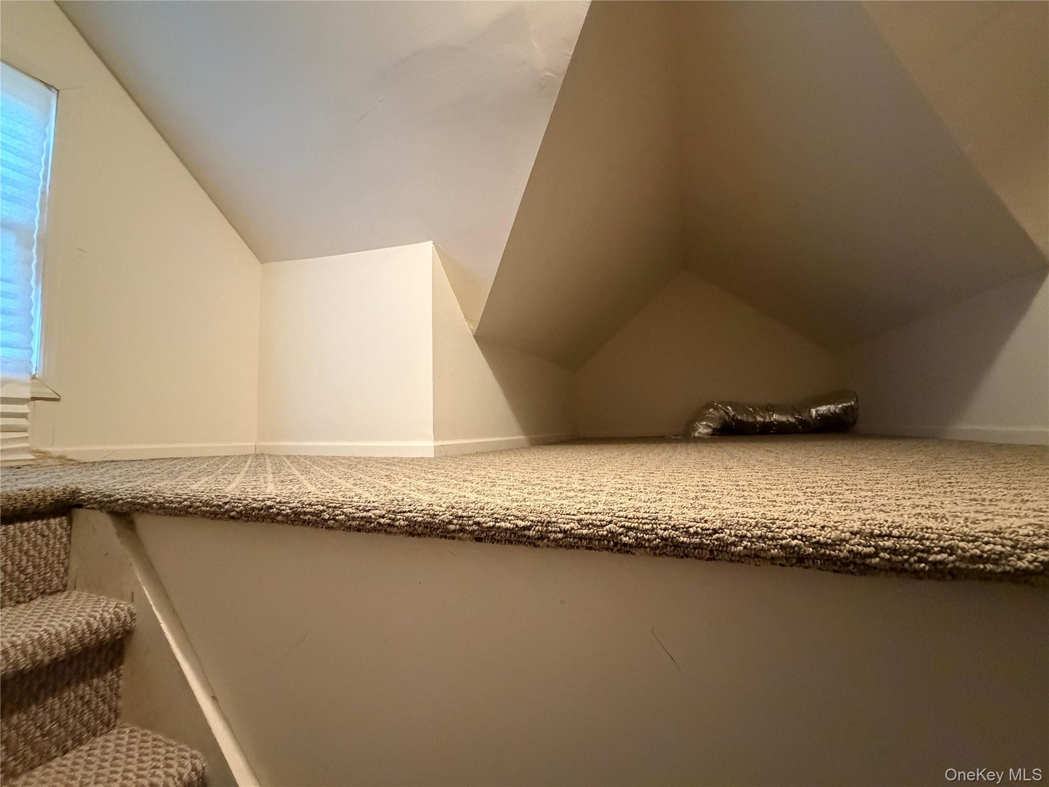 #11 photo, 75 Anstice Street, מחוז נסאו Oyster Bay , NY 11771