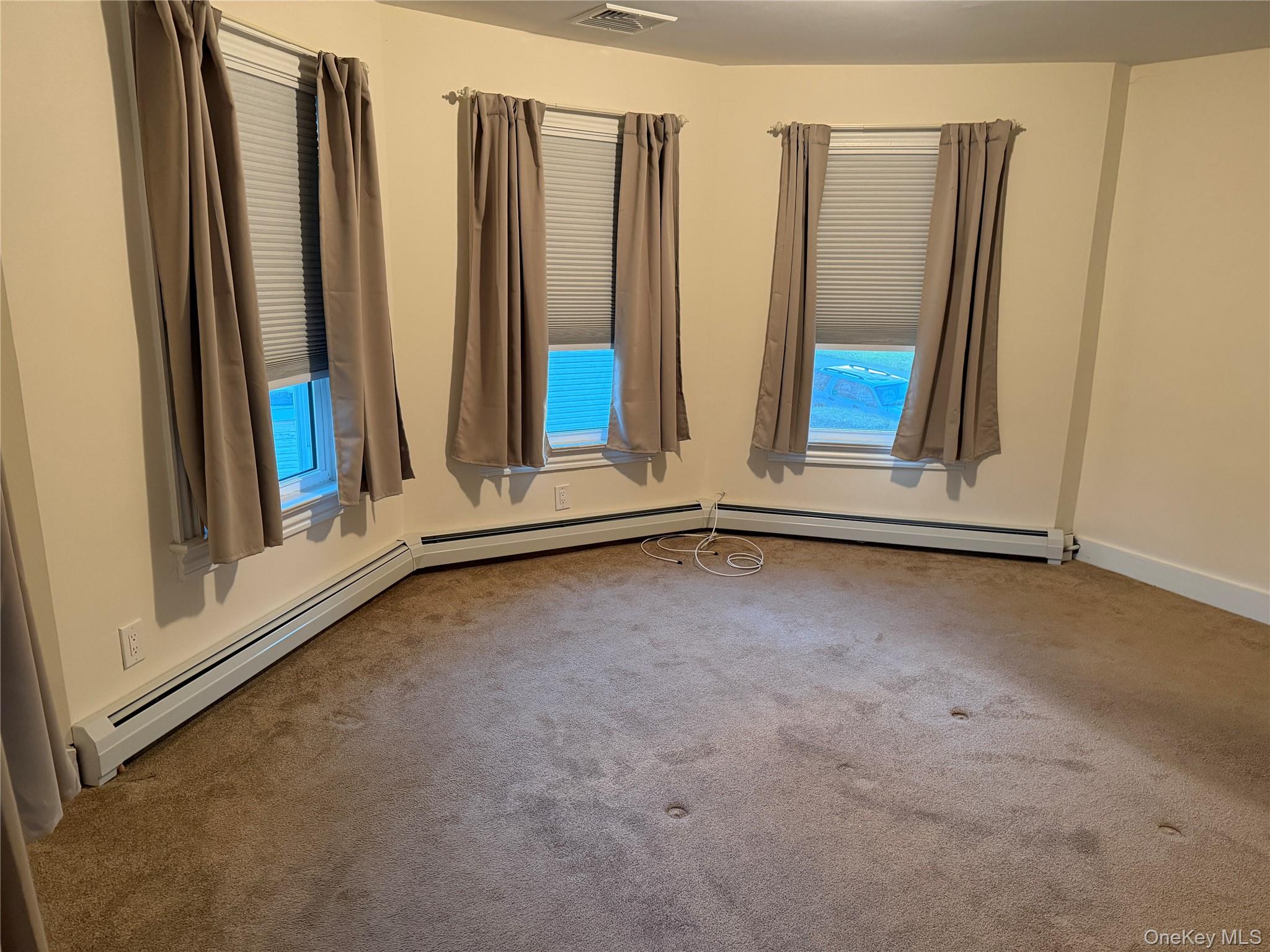 #5 photo, 75 Anstice Street, מחוז נסאו Oyster Bay , NY 11771