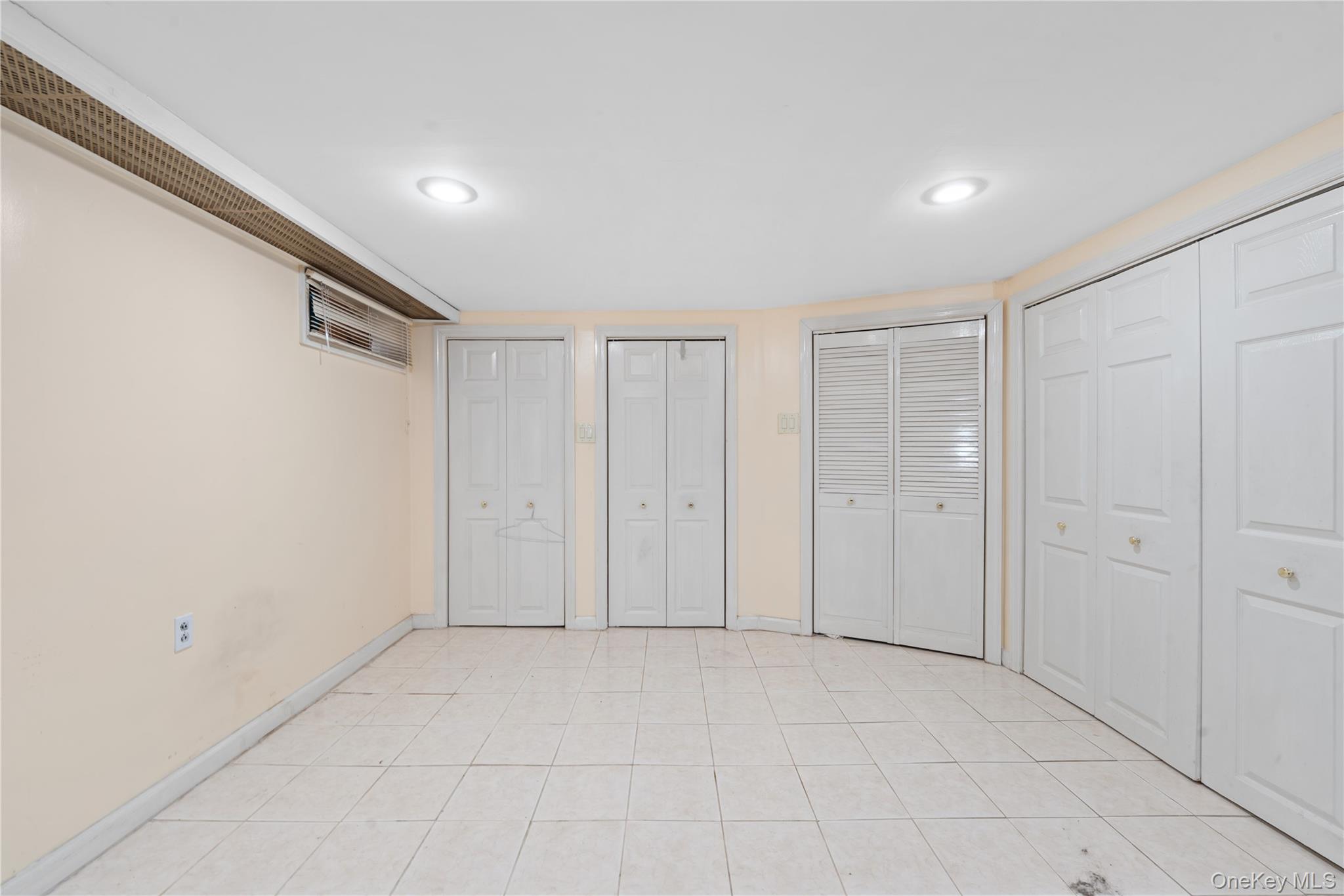 #18 photo, 14455 157th Street, Springfield Gardens , NY 11434