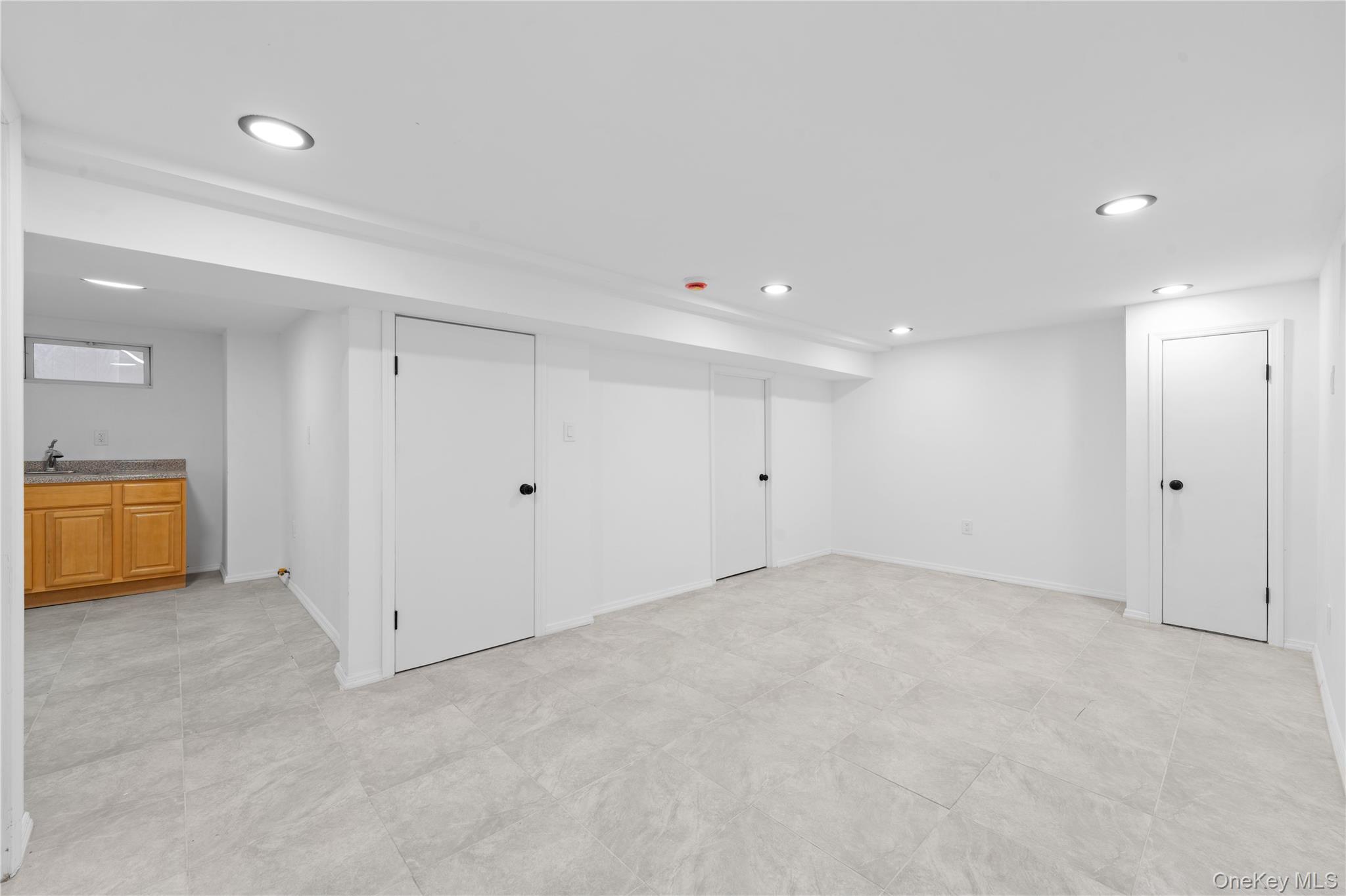 #10 photo, 23318 118th Avenue, Cambria Heights , NY 11411