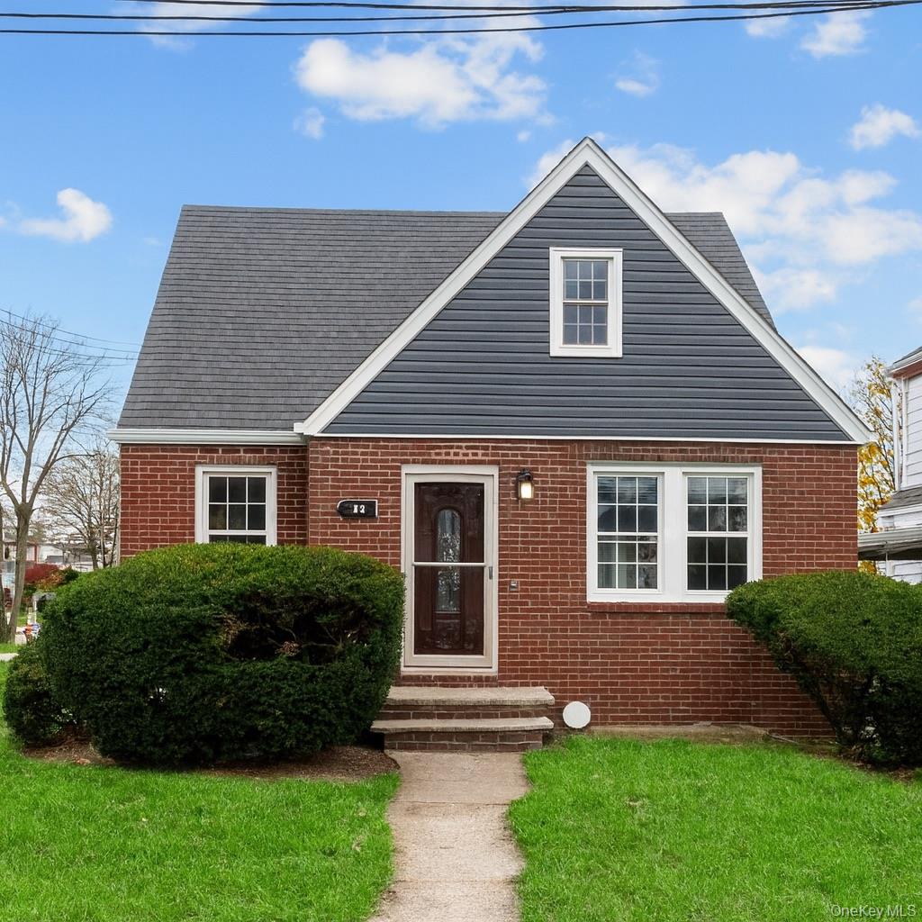 #17 photo, 23318 118th Avenue, Cambria Heights , NY 11411