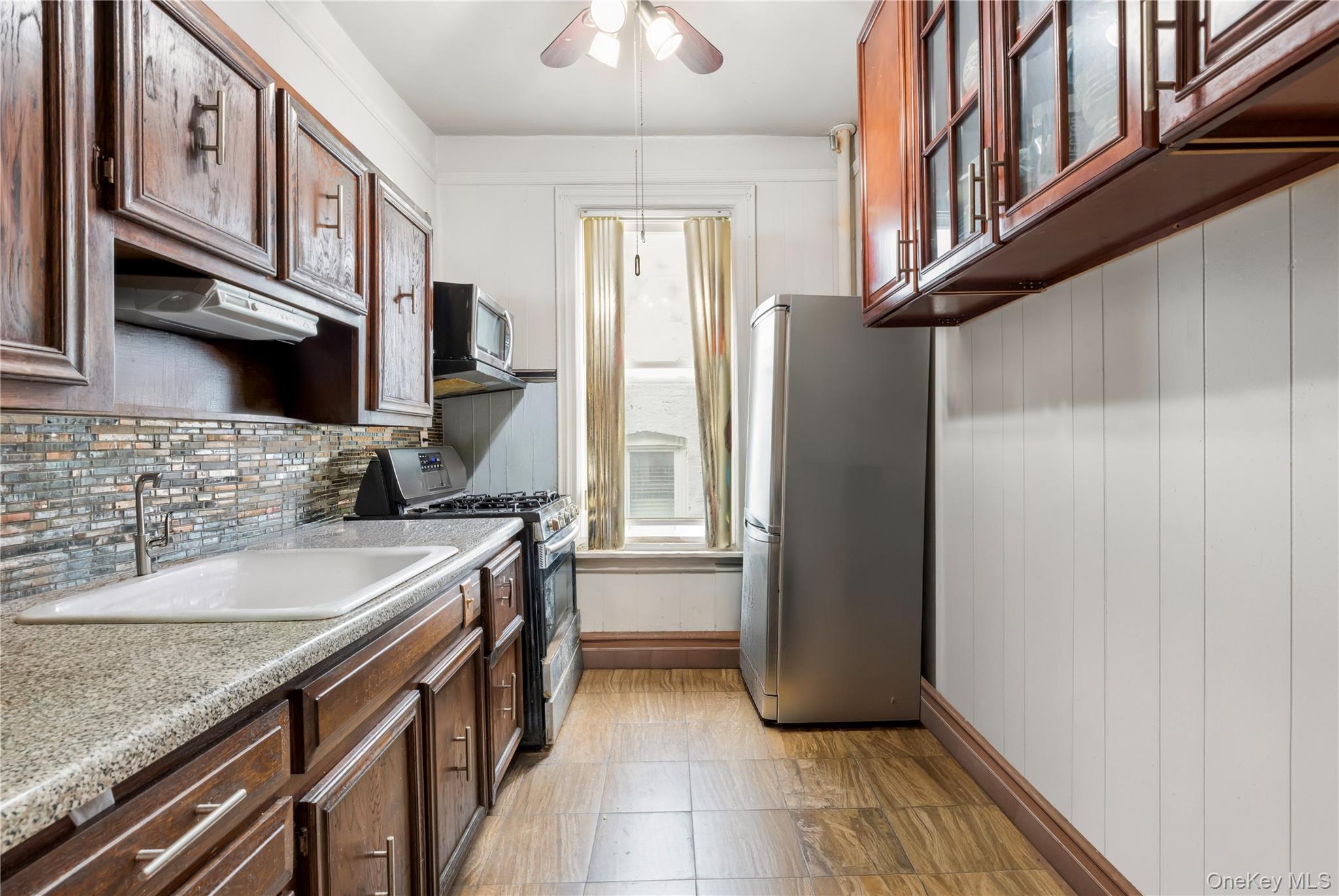 #18 photo, 853 E 49th Street, Бруклин ‖ Brooklyn , NY 11203