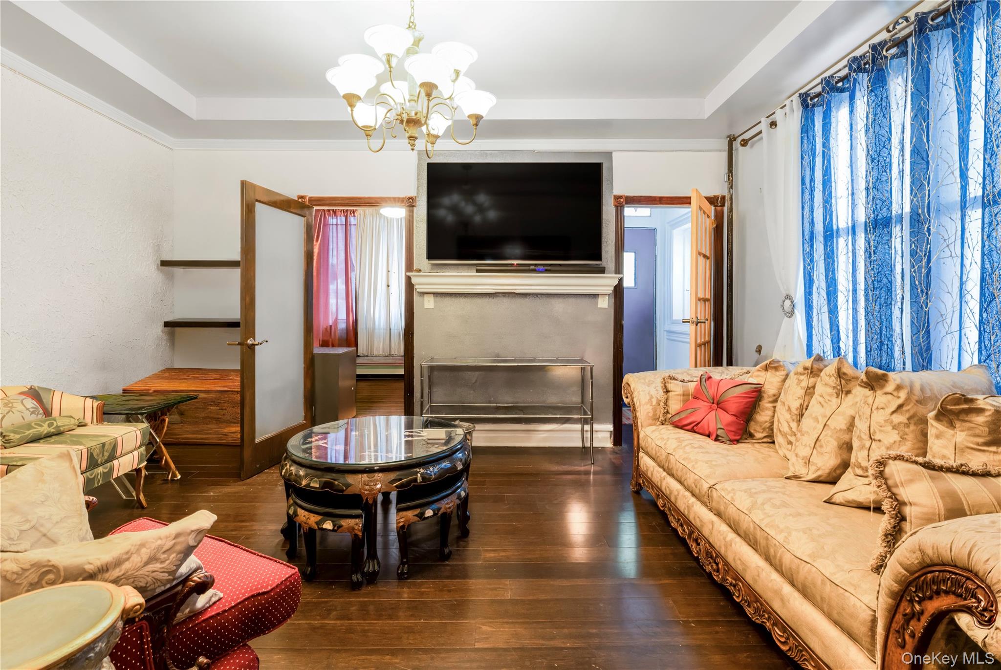 #6 photo, 853 E 49th Street, Бруклин ‖ Brooklyn , NY 11203