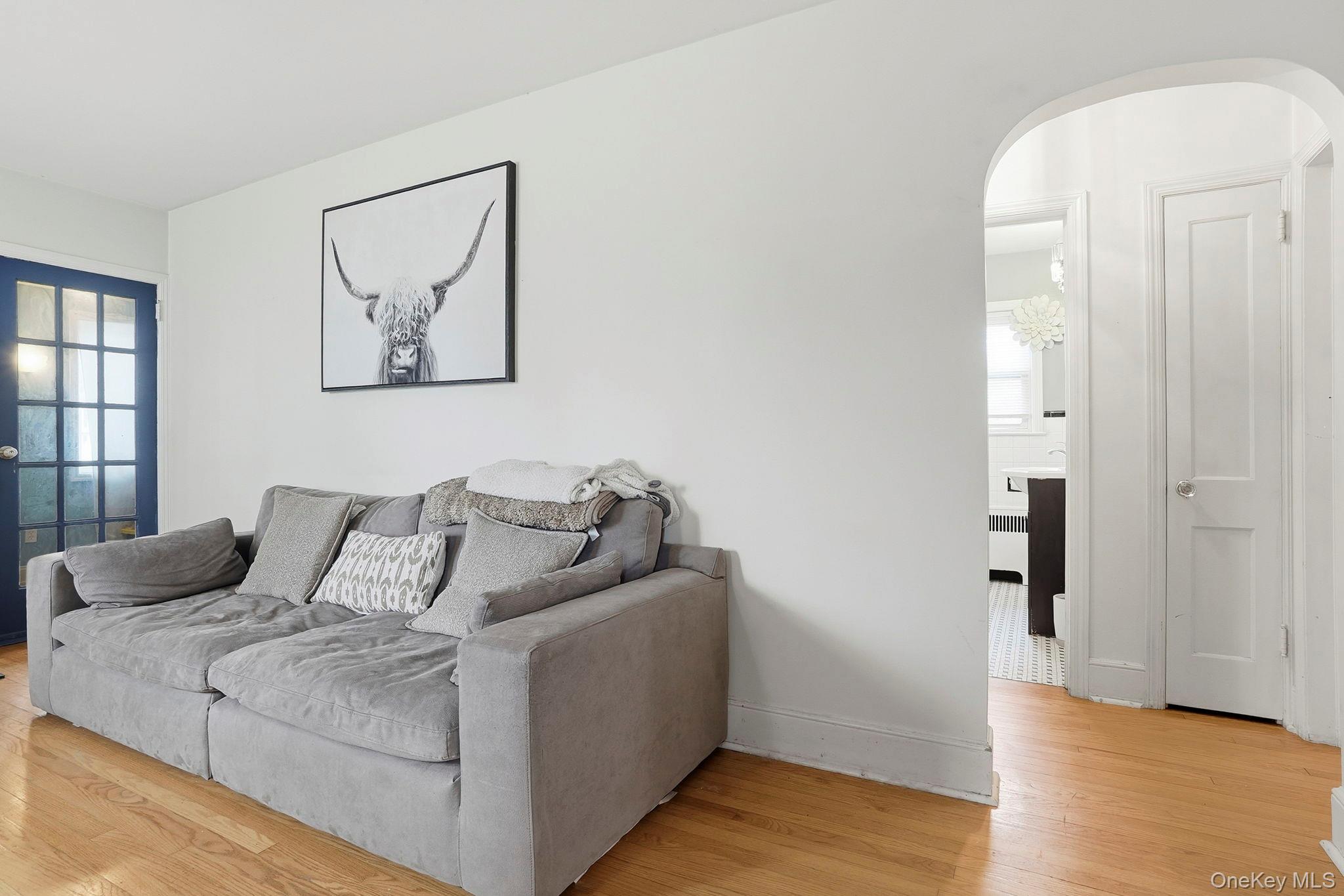 #17 photo, 46 Mitchell Avenue, 뉴욕주 Poughkeepsie , NY 12603