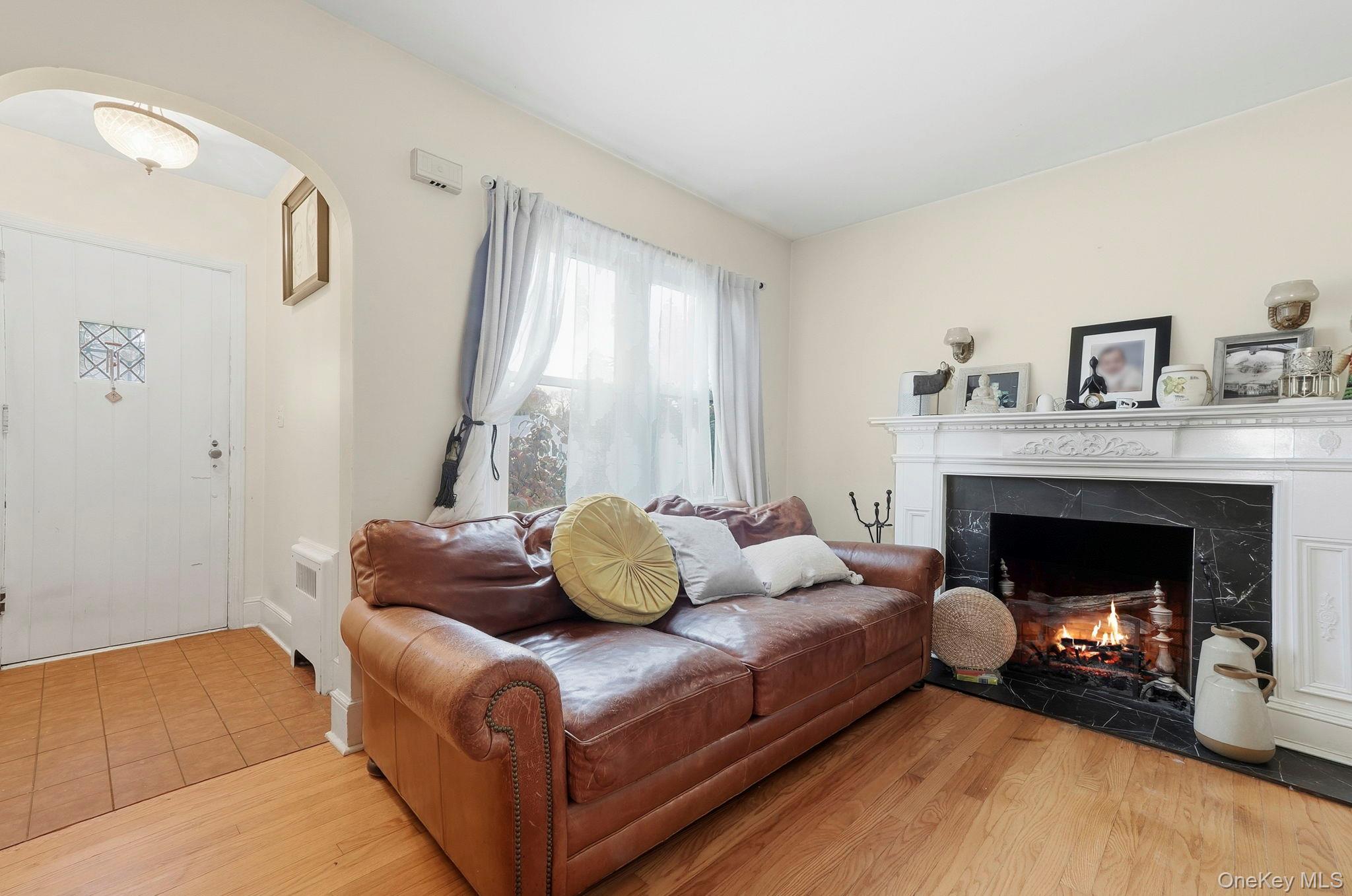 #4 photo, 46 Mitchell Avenue, 뉴욕주 Poughkeepsie , NY 12603